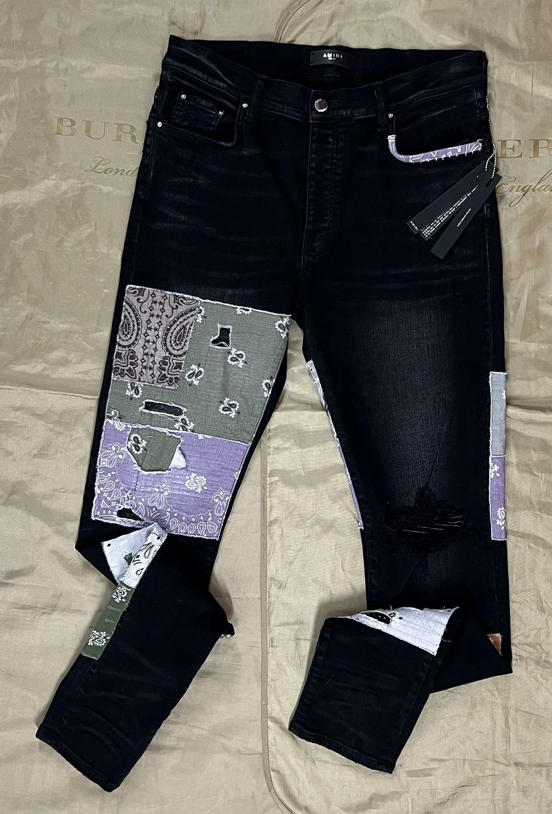 Amiri Men's Bandana Art Patch Skinny Jeans size 36 $2000