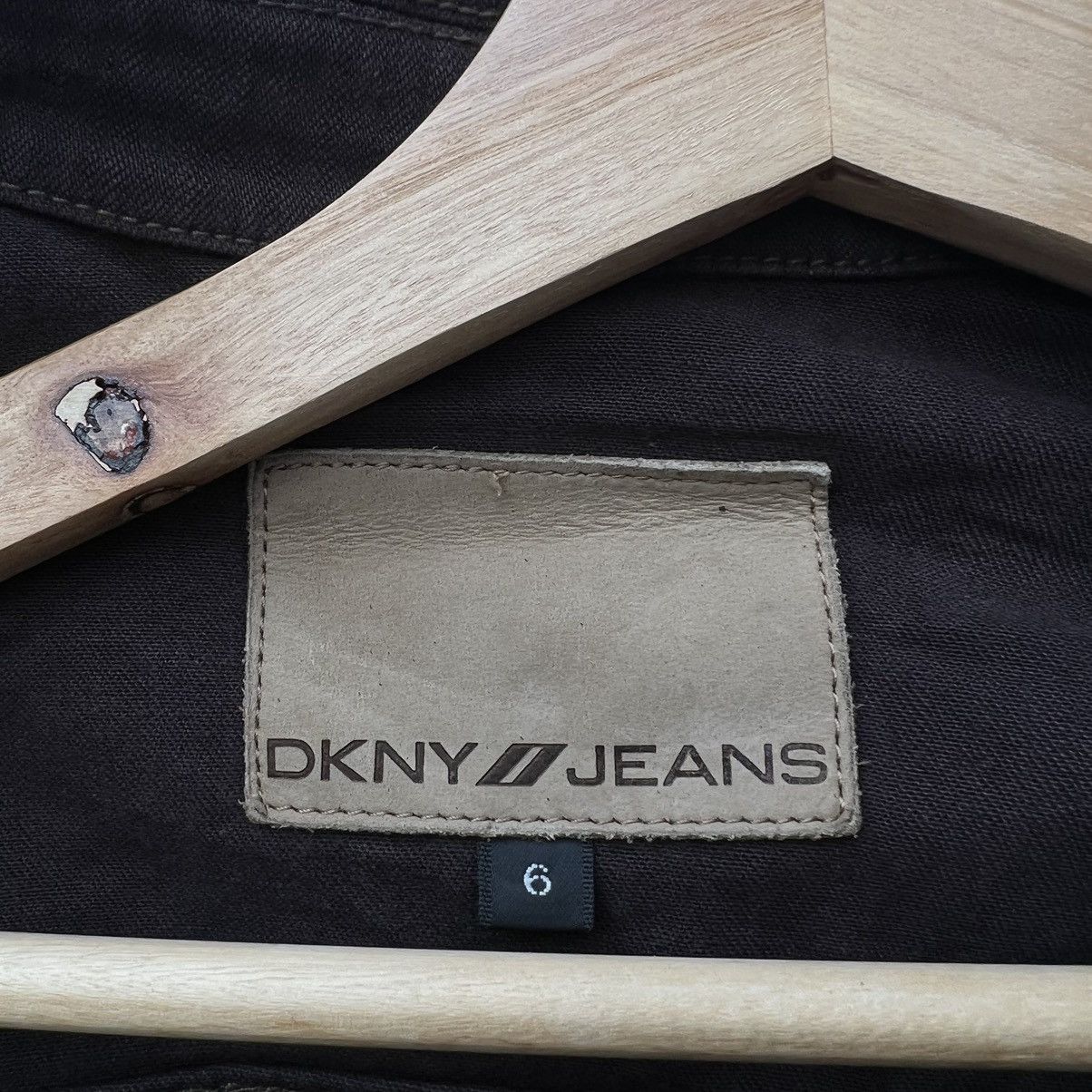 DKNY RICH BROWN CROPPED JACKET DKNY JEANS CORDUROY DESIGN Size M / US 6-8 / IT 42-44 - 11 Thumbnail
