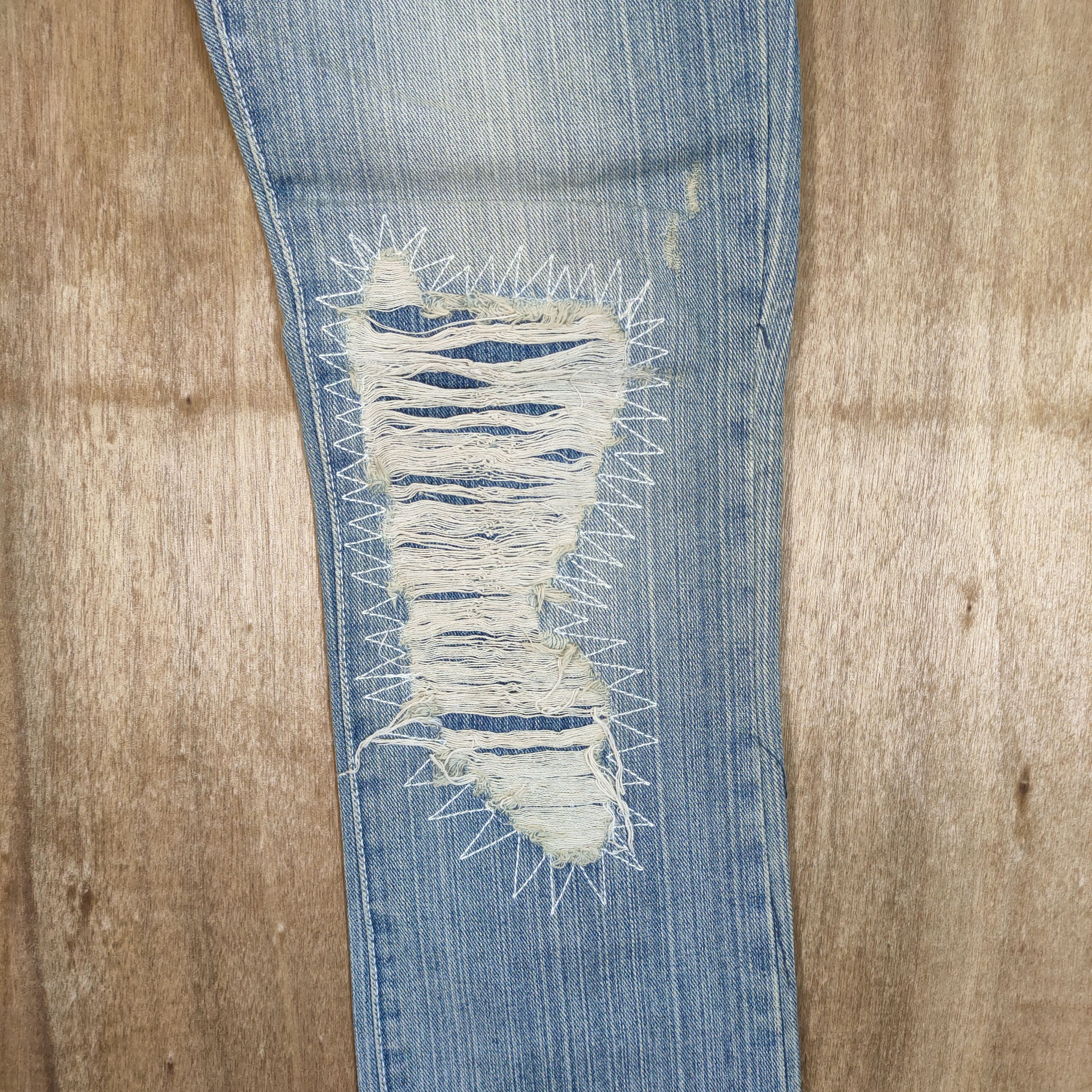 Japanese Brand VINTAGE JAPANESE DISTRESSED JEANS DENIM PANTS Size US 31 - 6 Thumbnail
