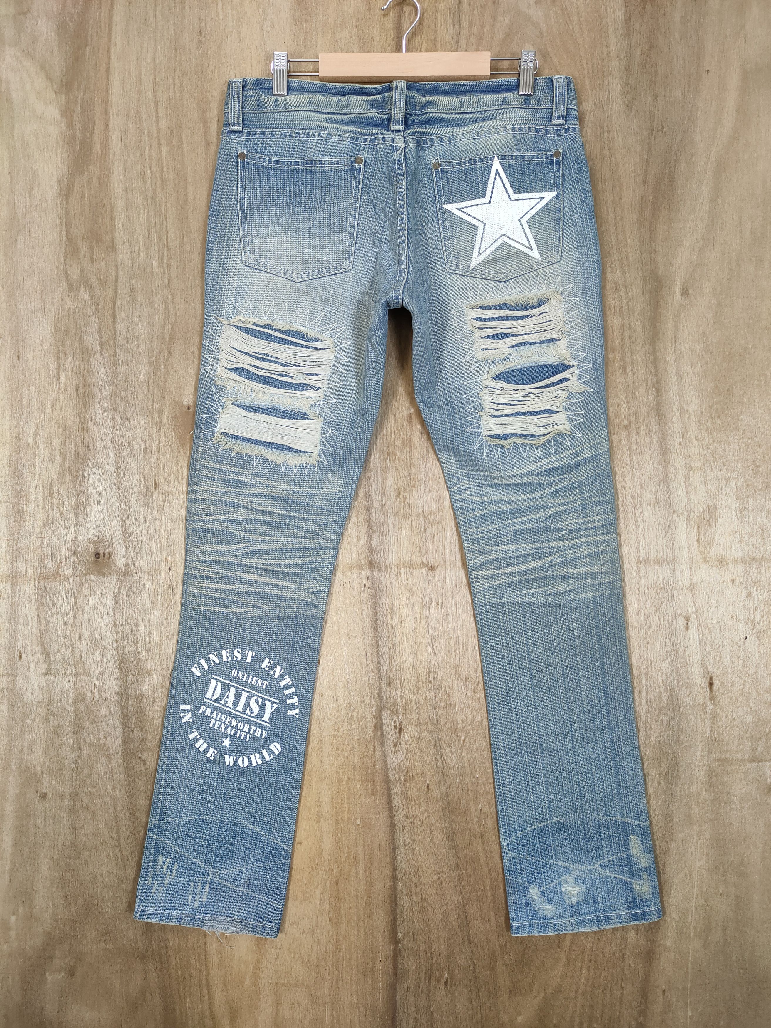 Japanese Brand VINTAGE JAPANESE DISTRESSED JEANS DENIM PANTS Size US 31 - 8 Thumbnail