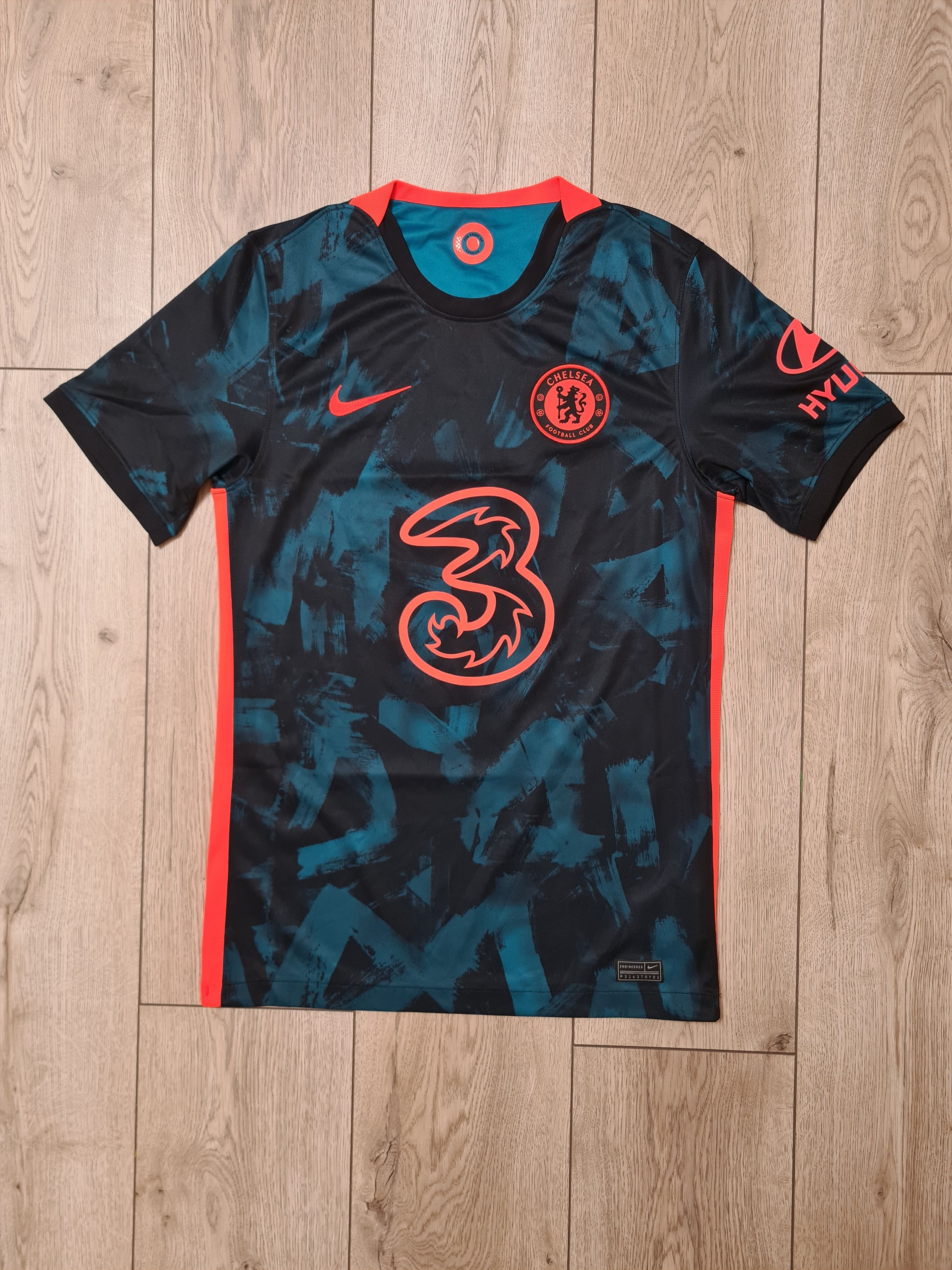 Chelsea Soccer CHELSEA 2021 2022 THIRD FOOTBALL SHIRT SOCCER JERSEY Size US S / EU 44-46 / 1 - 1 Thumbnail