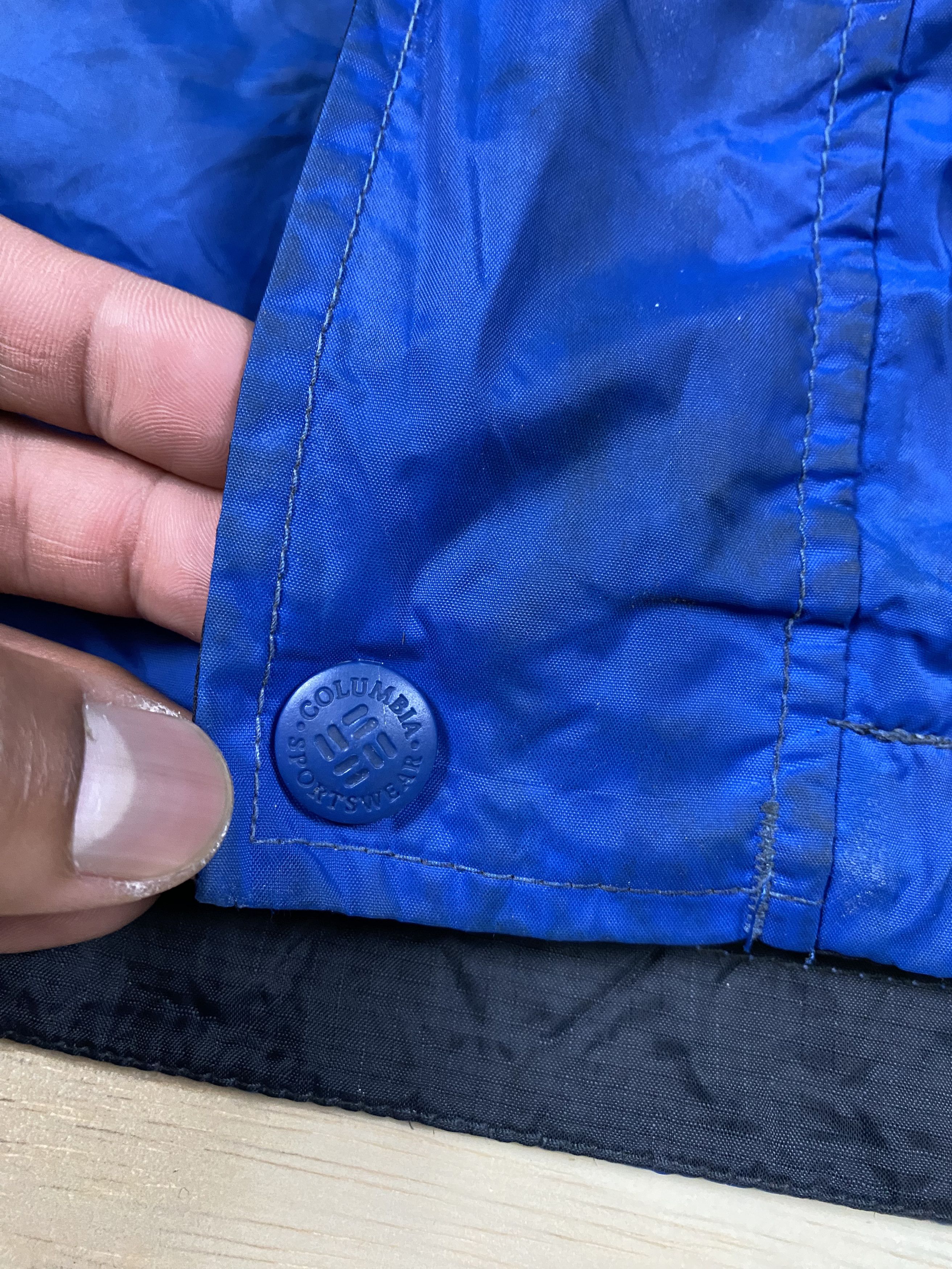 Columbia × Vintage Vintage Columbia Sportwear Light Jacket Size US XL / EU 56 / 4 - 10 Thumbnail