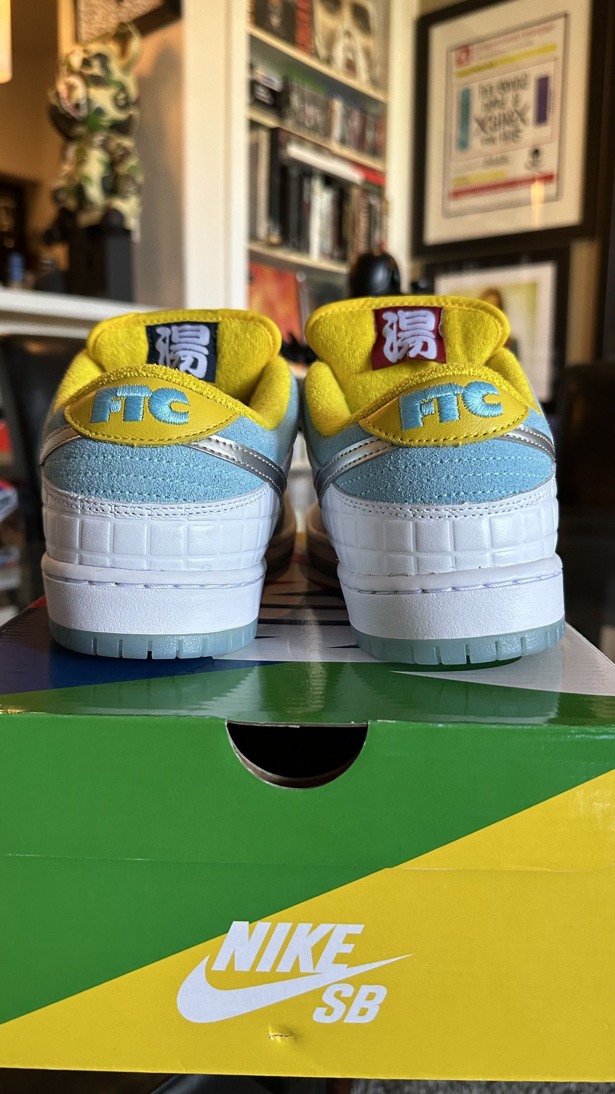 Nike NIKE SB DUNK LOW PRO FTC LAGOON PULSE DH7687-400 9.5 Size US 9.5 / EU 42-43 - 3 Thumbnail
