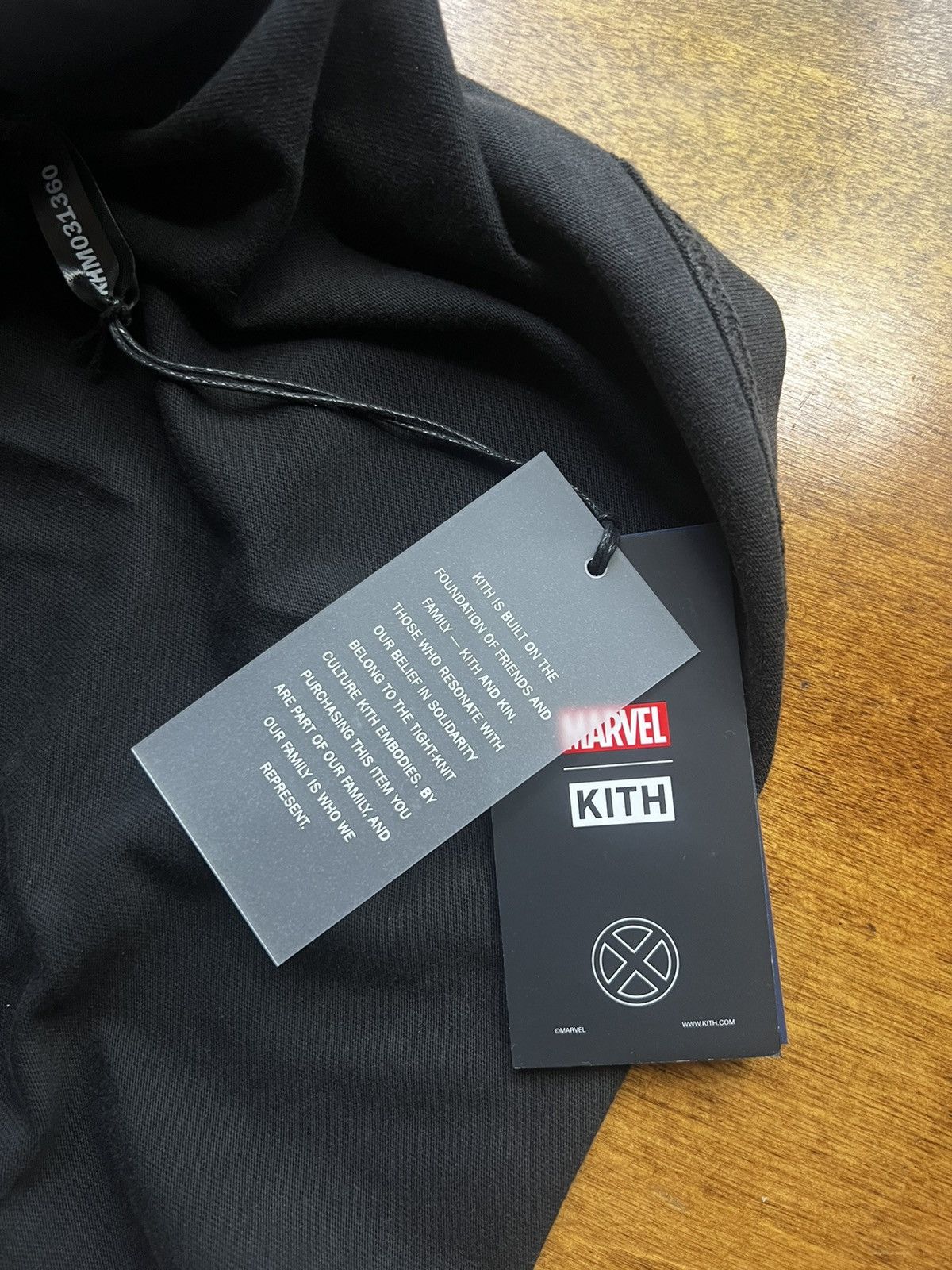 Kith IN HAND* Kith X-Men Wolverine Chopper Vintage Box Logo Tee Size US M / EU 48-50 / 2 - 5 Thumbnail