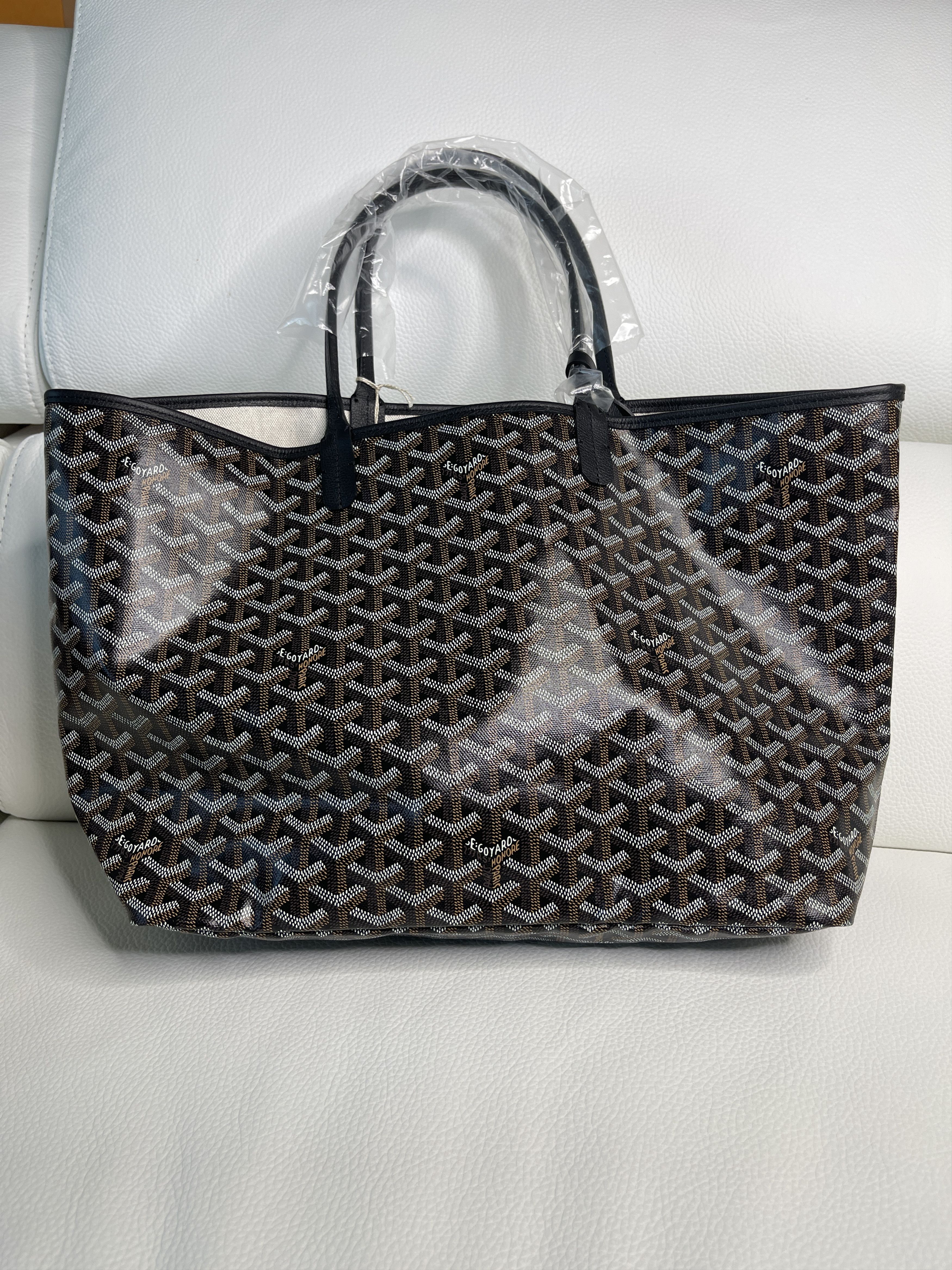 Goyard Brand New w/Tags - Goyard Saint Louis PM Reversible Tote Size ONE SIZE - 2 Thumbnail