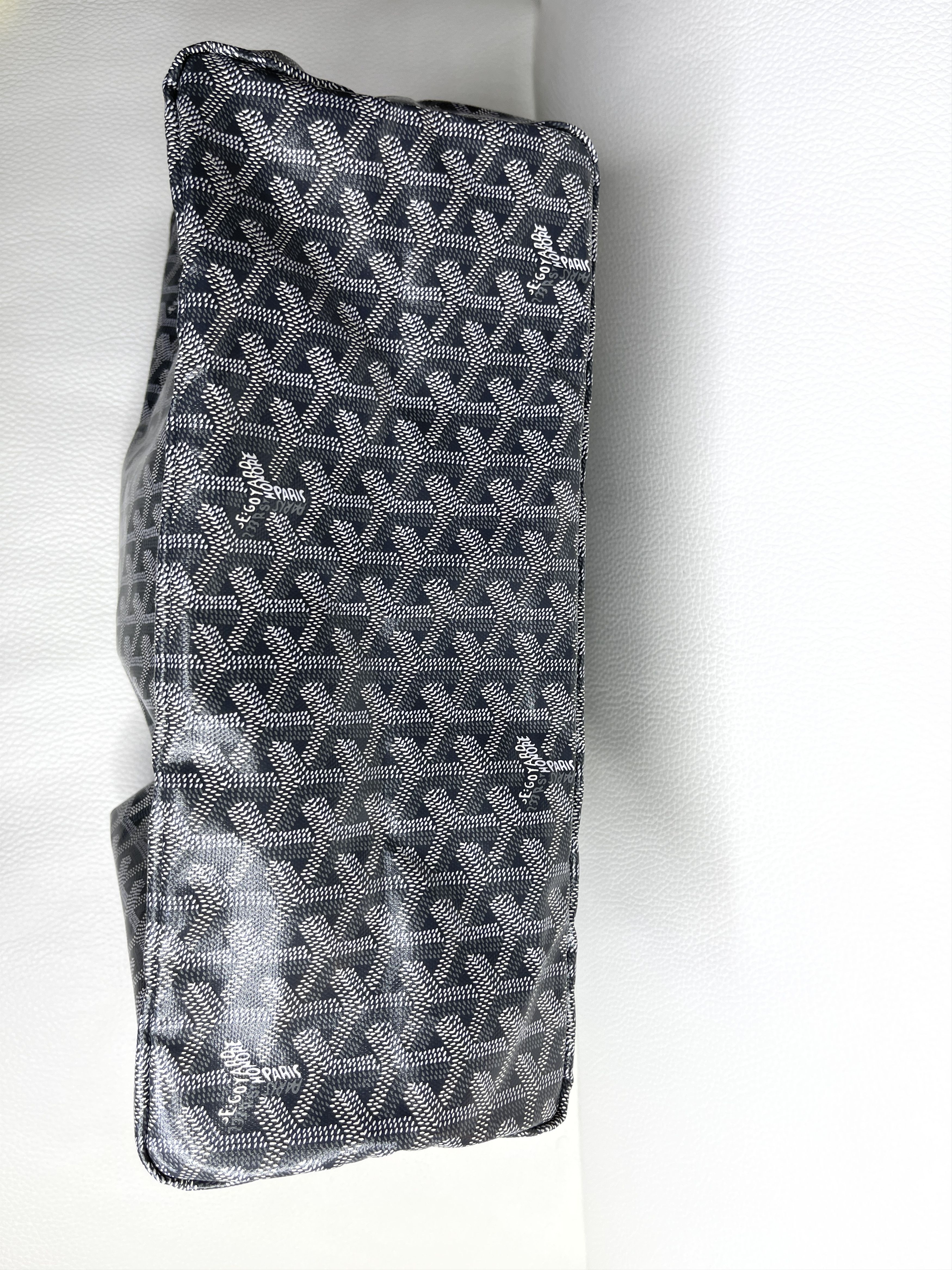 Goyard Brand NWT - Grey Goyard Saint Louis PM Reversible Tote Size ONE SIZE - 7 Thumbnail