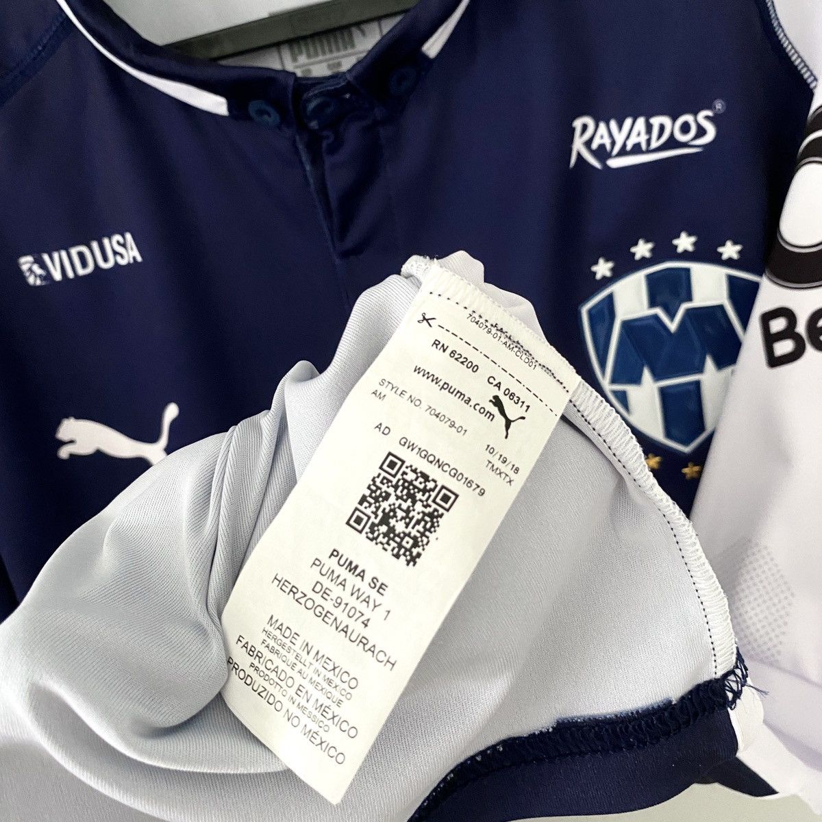 Puma 2018 2019 CF Monterrey Mexico Puma Third Kit Soccer Jersey Size US XL / EU 56 / 4 - 6 Thumbnail