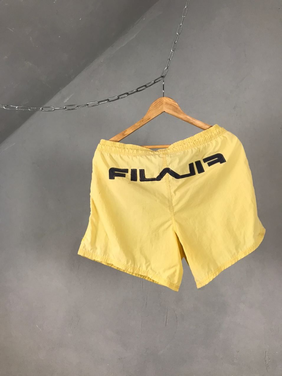Fila Fila vintage big logo yellow shorts Size US 34 / EU 50 - 9 Thumbnail