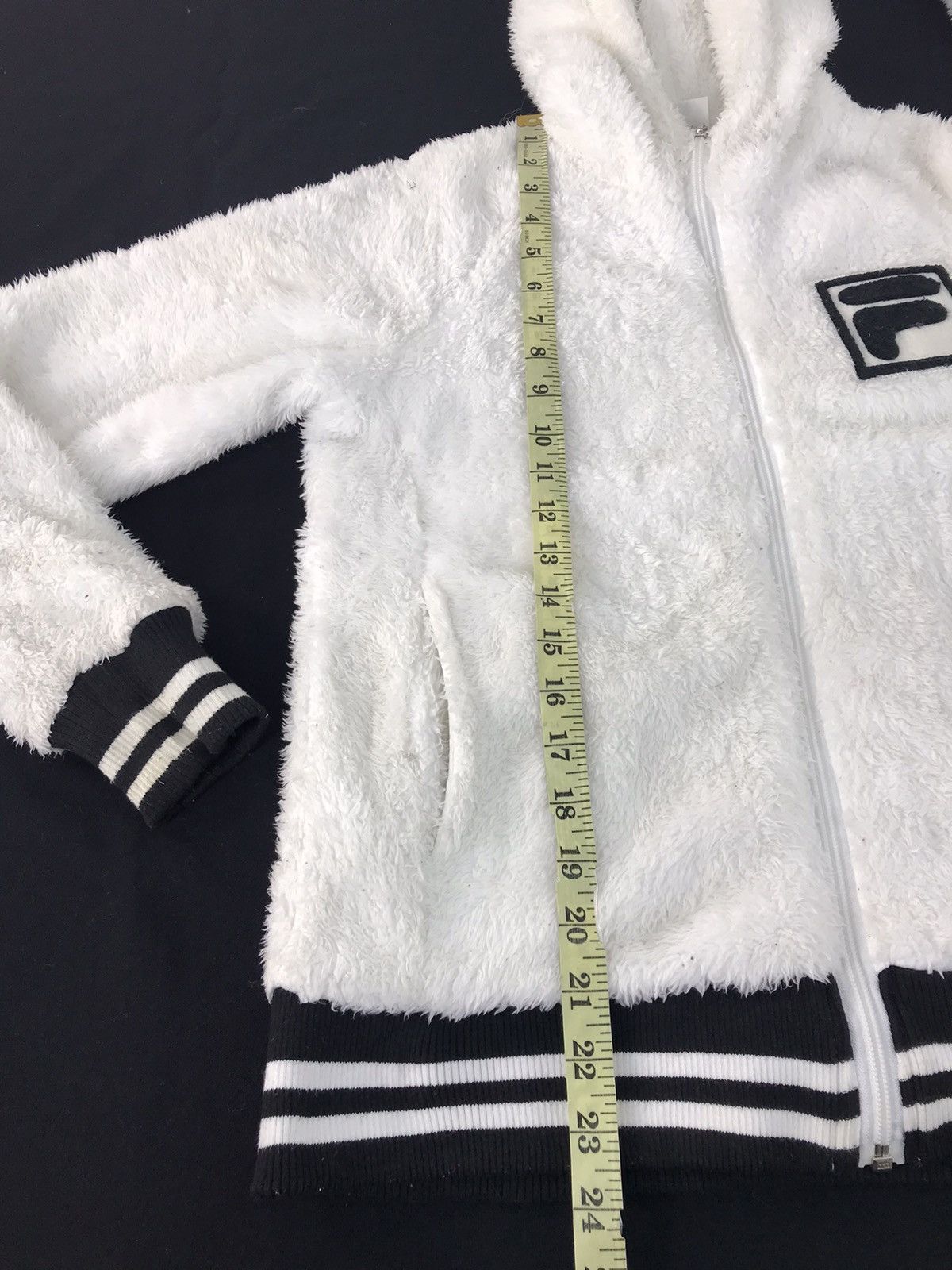 Fila Fila Fluffy Sweatshirt Jacket Zipper Embroidery Logo Size S / US 4 / IT 40 - 12 Thumbnail