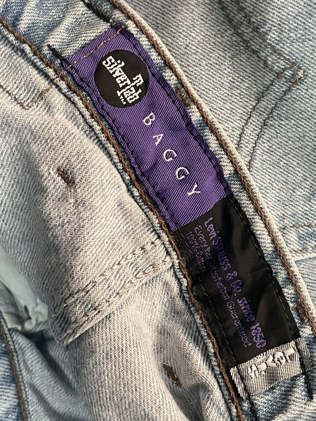 Levi's × Vintage Vintage 1995 Levis Silvertab Baggy Size US 35 - 11 Thumbnail