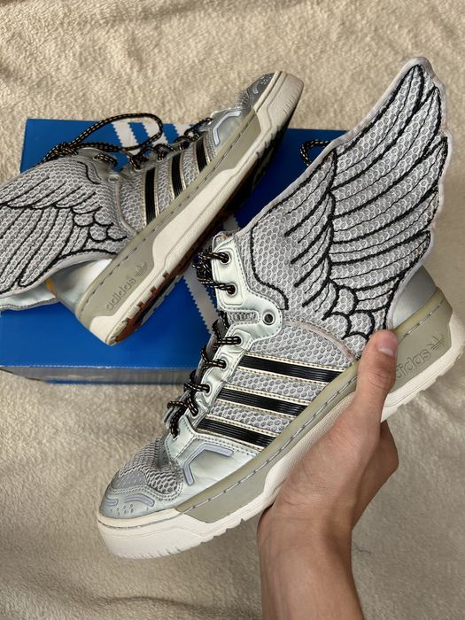 Adidas wings store 2.0