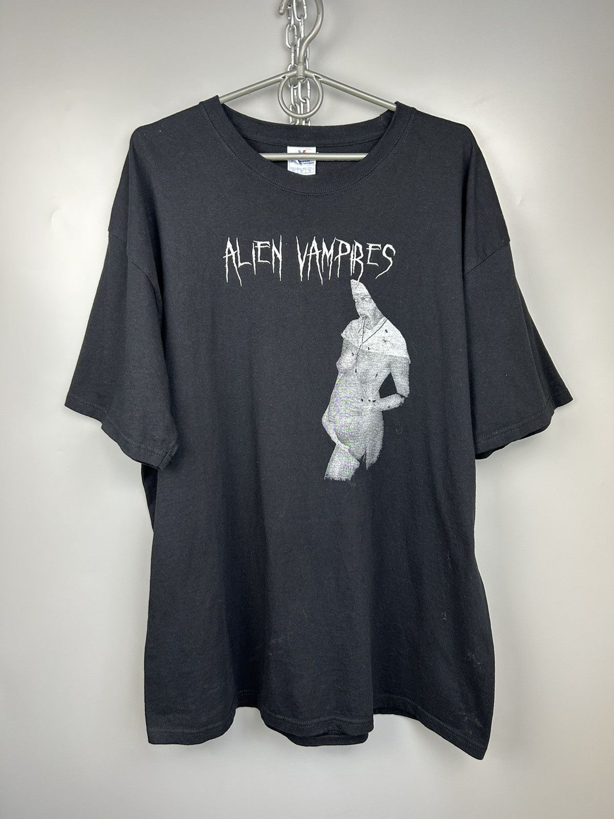 Outlet Alien Vampires T-Shirt Vintage