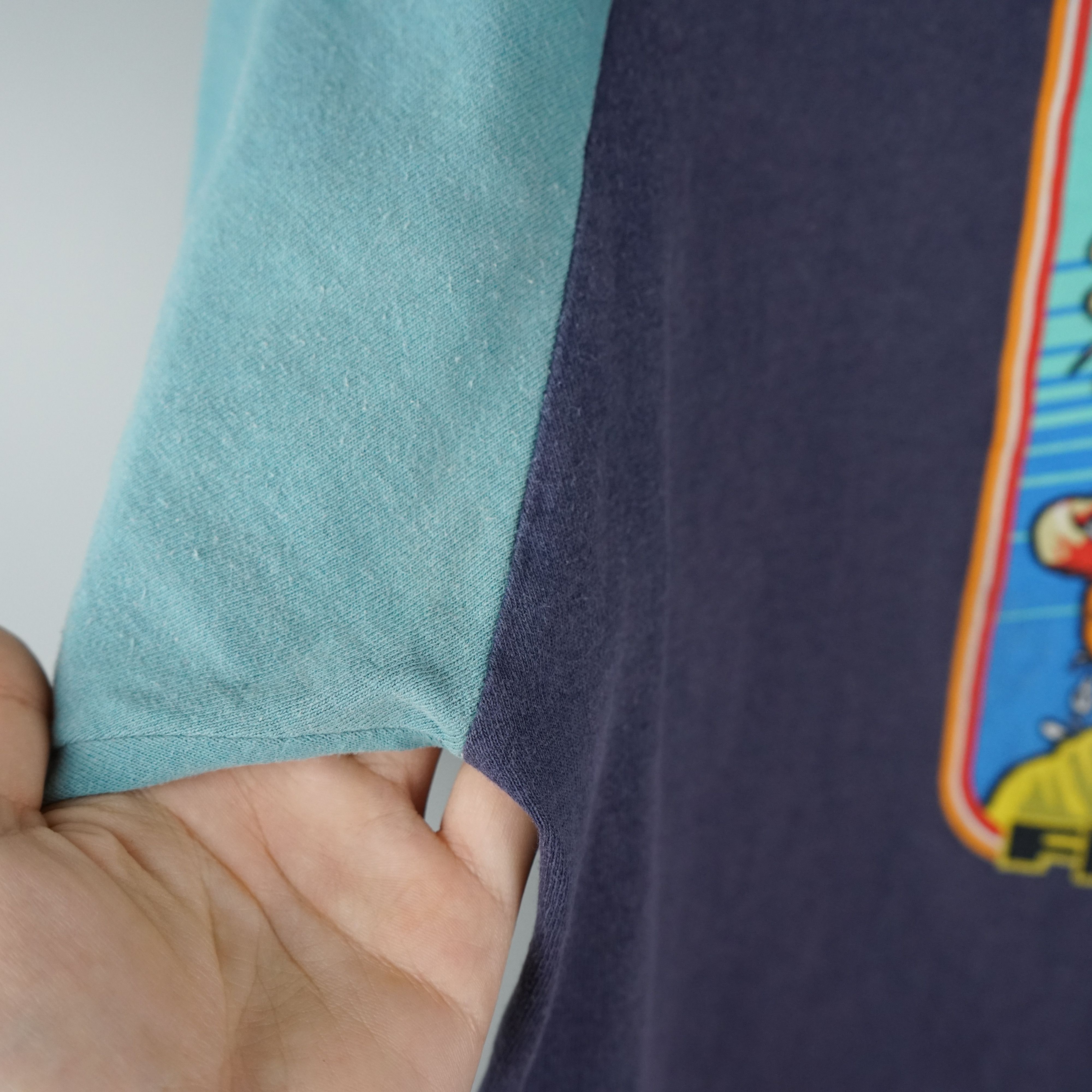Hook-Ups × Santa Cruz Skateboards × Vintage 1990s Freshjive t shirt Size US M / EU 48-50 / 2 - 7 Thumbnail