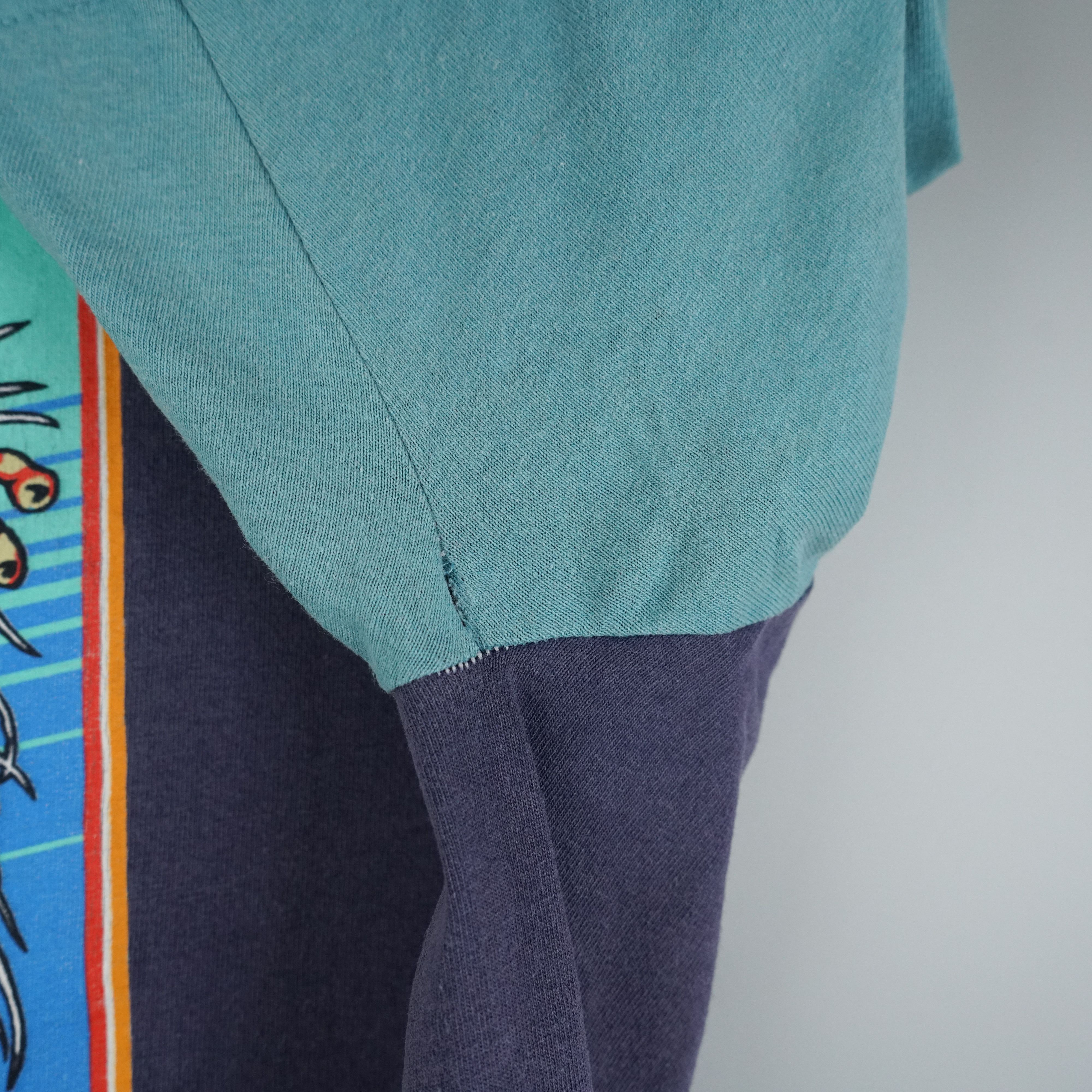 Hook-Ups × Santa Cruz Skateboards × Vintage 1990s Freshjive t shirt Size US M / EU 48-50 / 2 - 5 Thumbnail
