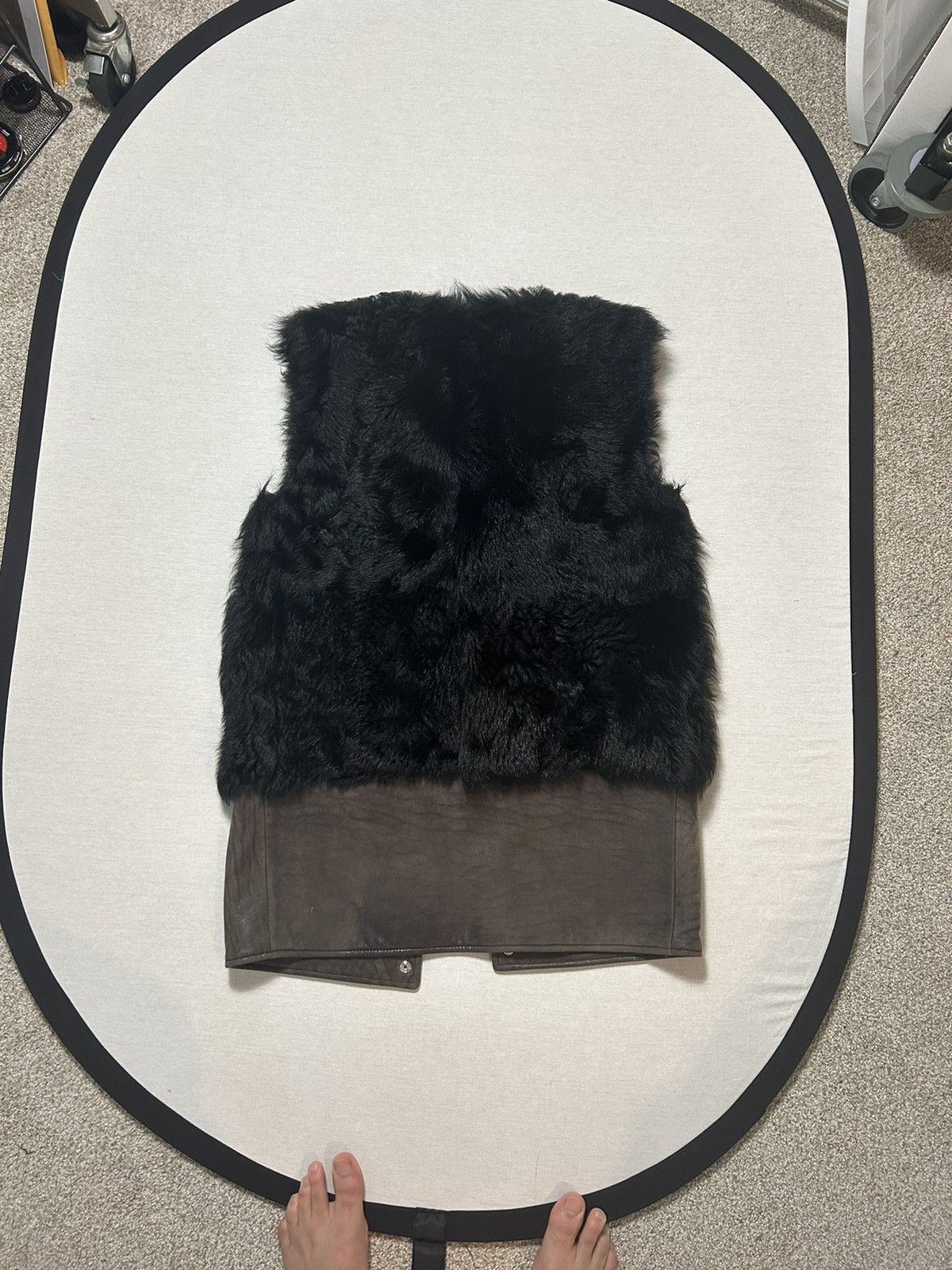 Maison Margiela RUNWAY Artisanal ‘02 Hybrid Fur Leather Vest Size US S / EU 44-46 / 1 - 4 Thumbnail
