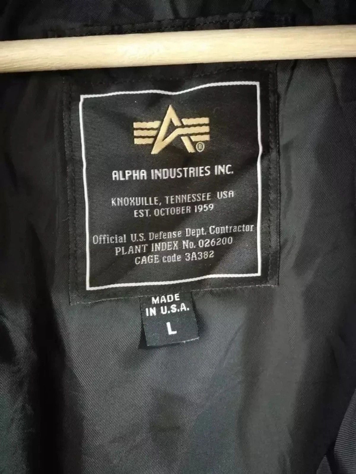 Alpha Industries Vintage Alpha industries winter jacket made in usa Size US L / EU 52-54 / 3 - 6 Thumbnail