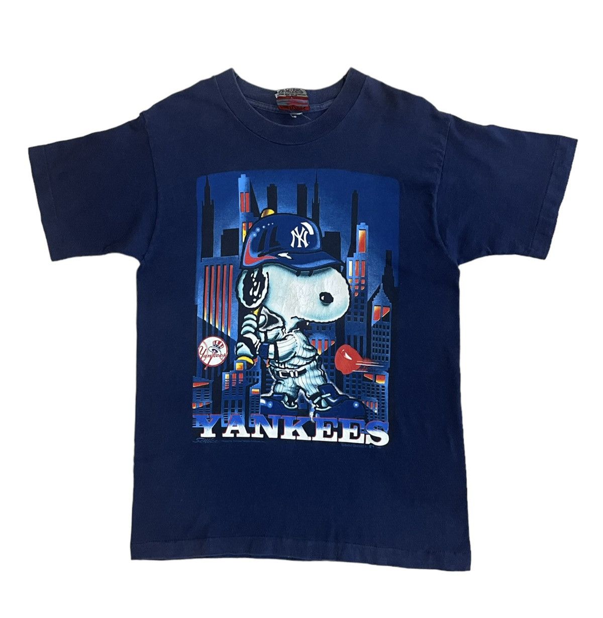 image of 90's New York Yankees X Snoopy Tshirt Mlb in Blue, Men's (Size Medium)