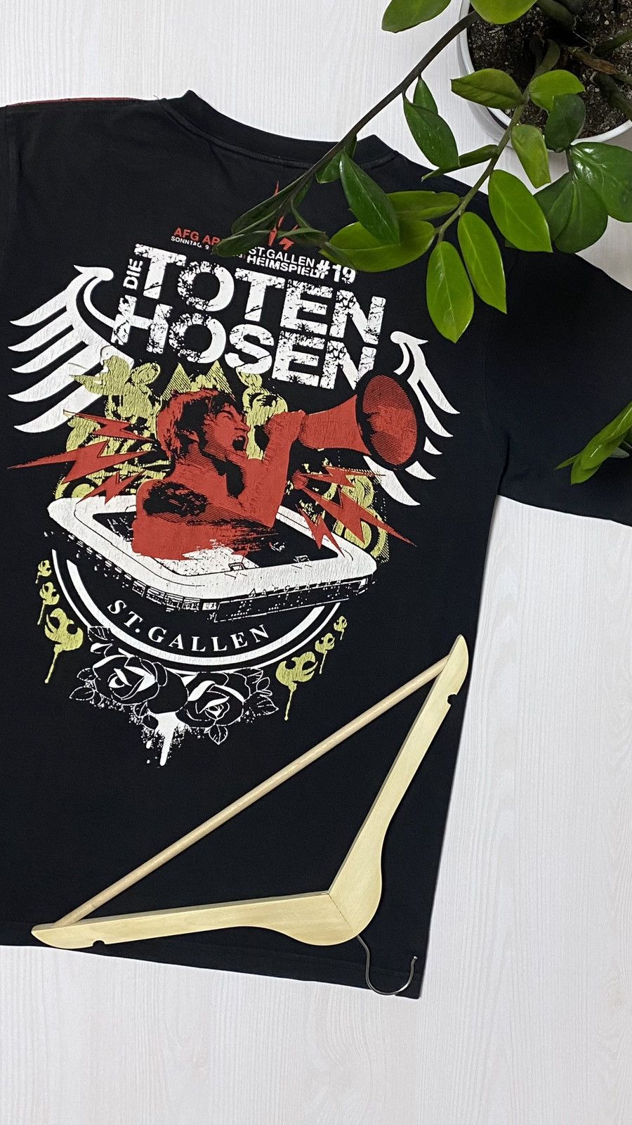 Band Tees × Vintage RARE! Vintage Die Toten Hosen t-shirt 2014 y2k Size US L / EU 52-54 / 3 - 1 Thumbnail