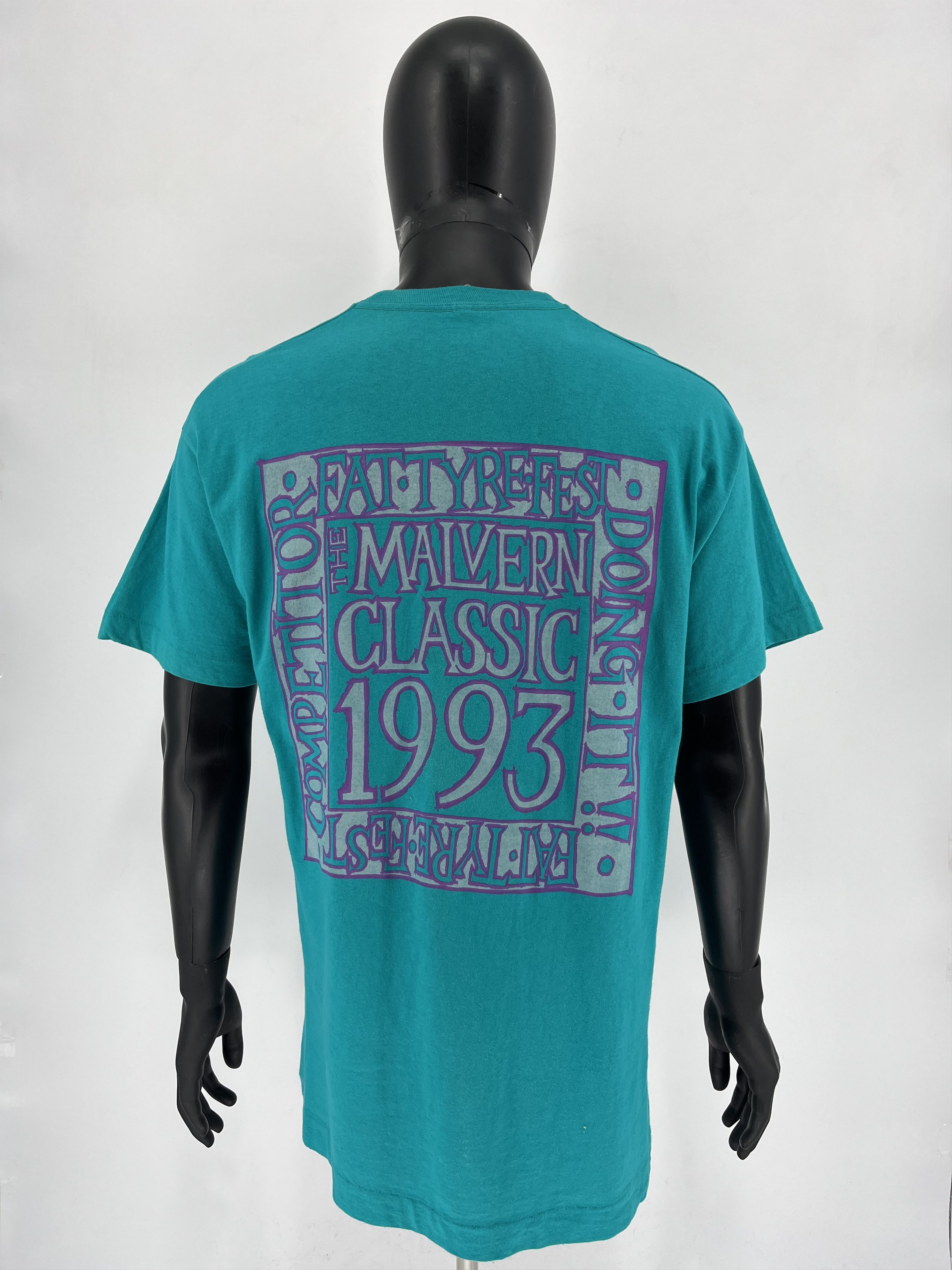 Other RARE Vintage Y2K T-Shirt The Malvern Classic 1993 Size US L / EU 52-54 / 3 - 1 Thumbnail