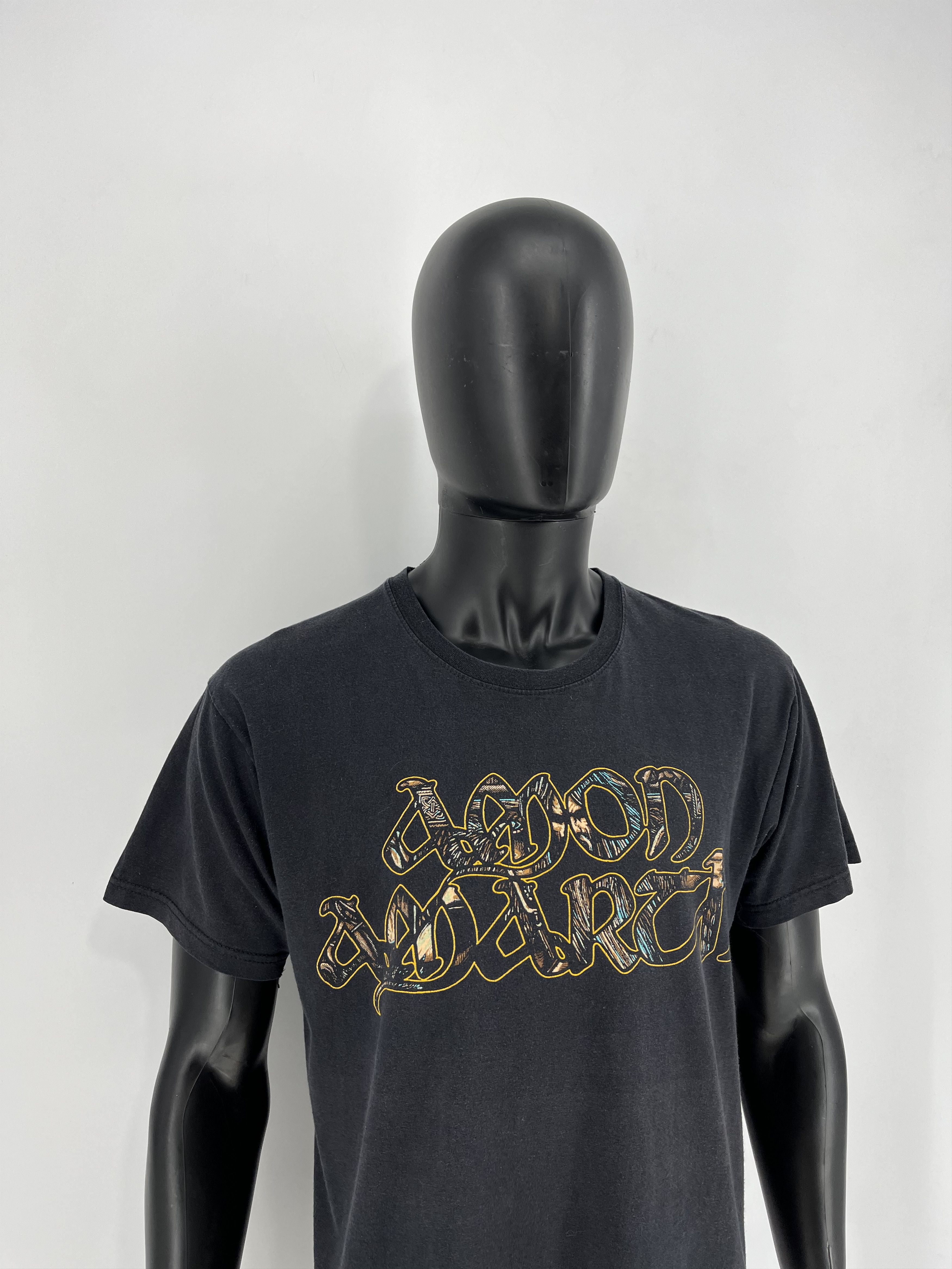 Band Tees Mens Vintage T Shirt Amon Amarth Size L Size US L / EU 52-54 / 3 - 3 Thumbnail