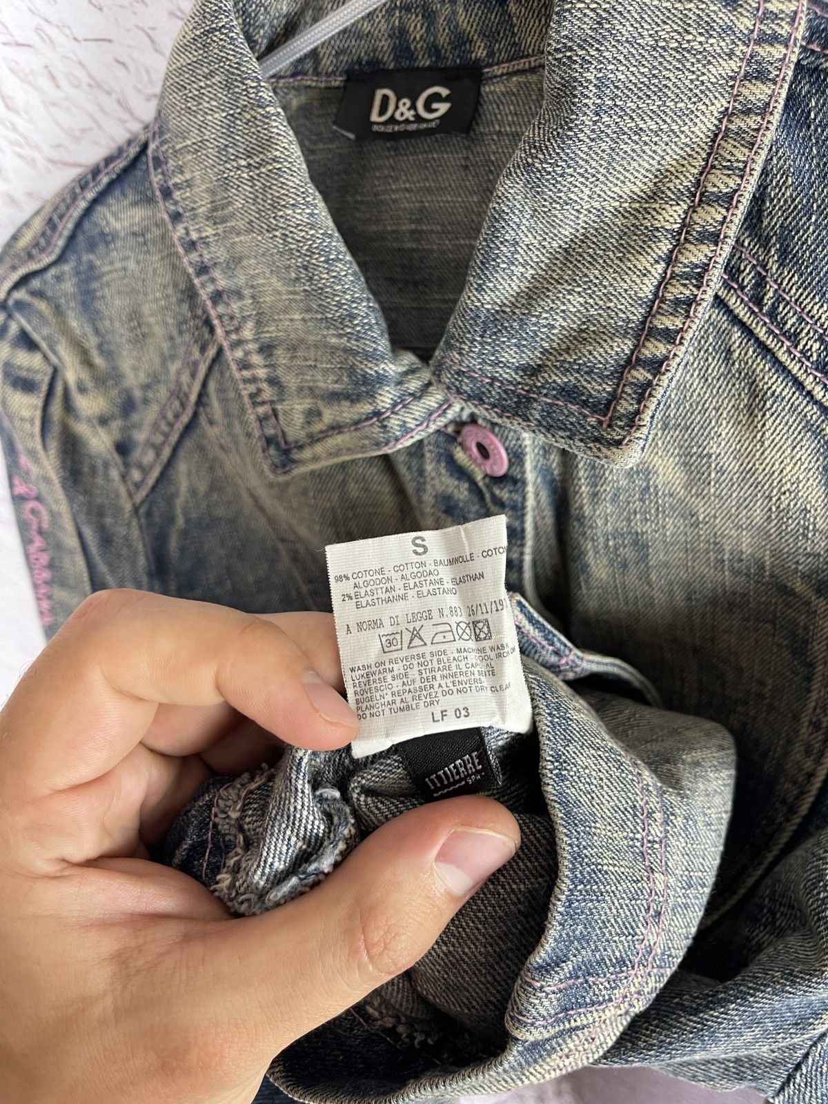 Dolce & Gabbana Dolce & Gabbaba vintage pink mint faded denim jacket Size S / US 4 / IT 40 - 16 Thumbnail