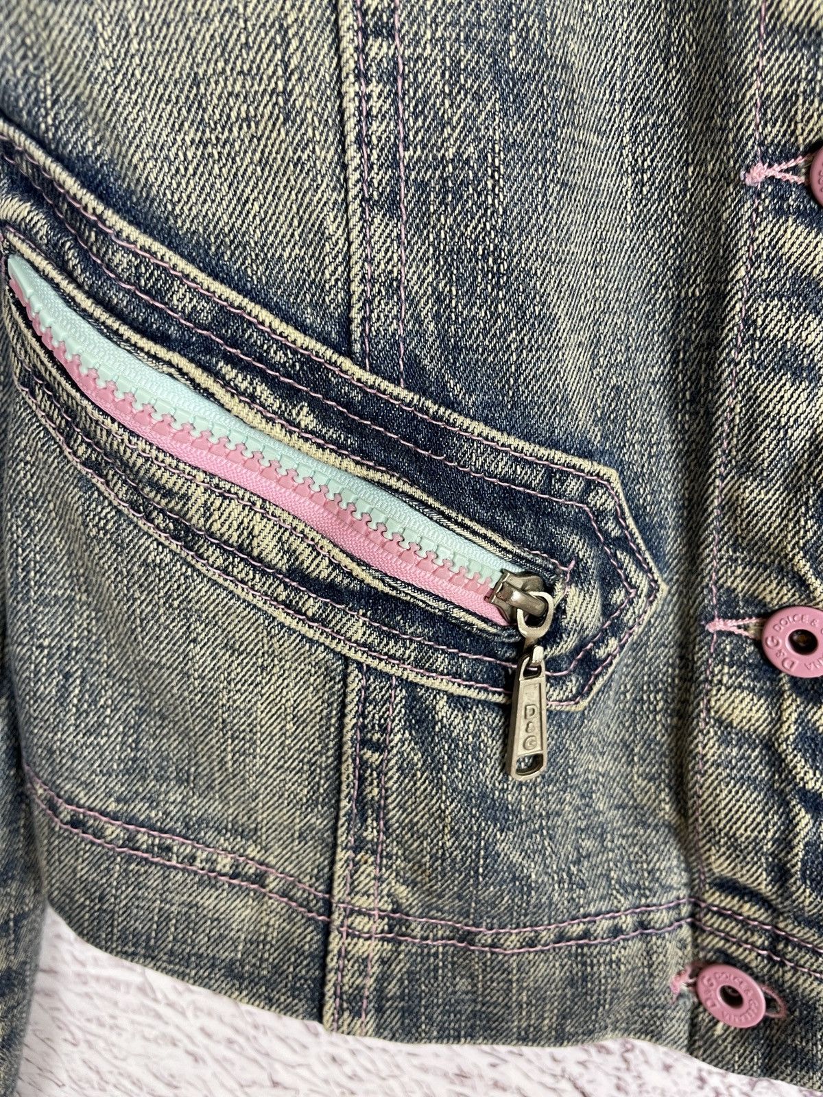 Dolce & Gabbana Dolce & Gabbaba vintage pink mint faded denim jacket Size S / US 4 / IT 40 - 12 Thumbnail