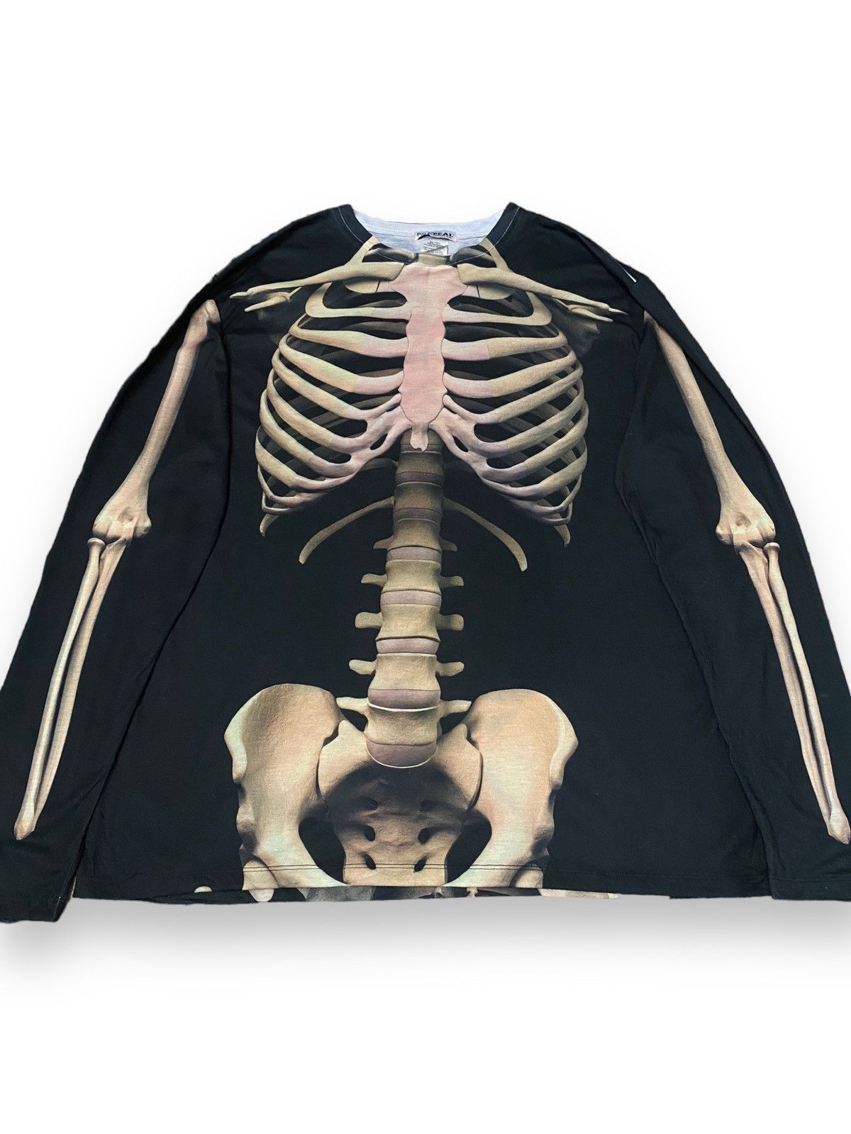Fauxreal Art Skeleton Skulls Fullprint From Backside