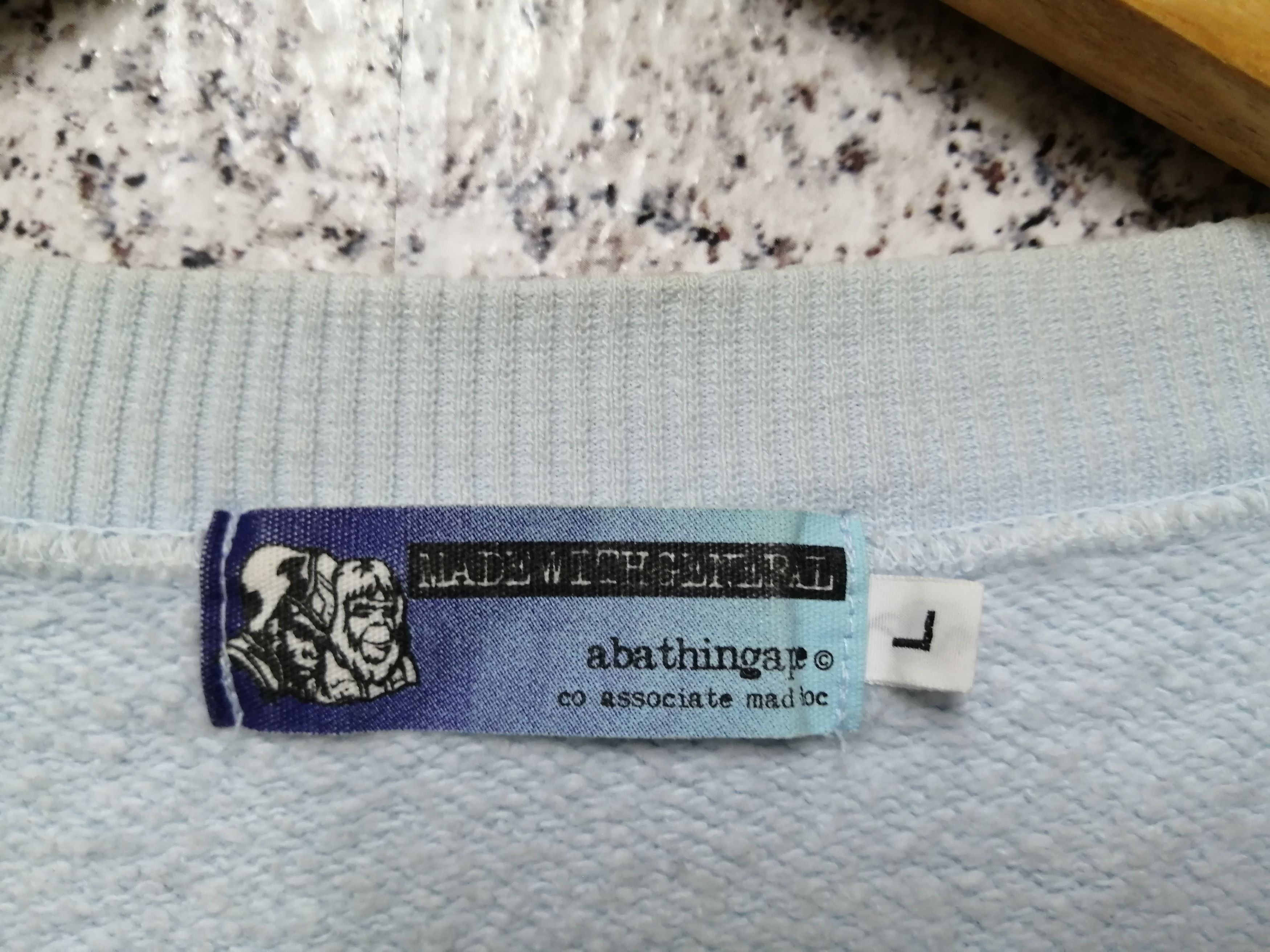 Bape × Vintage GRADIENT COLLEGE CREWNECK Size US L / EU 52-54 / 3 - 6 Thumbnail