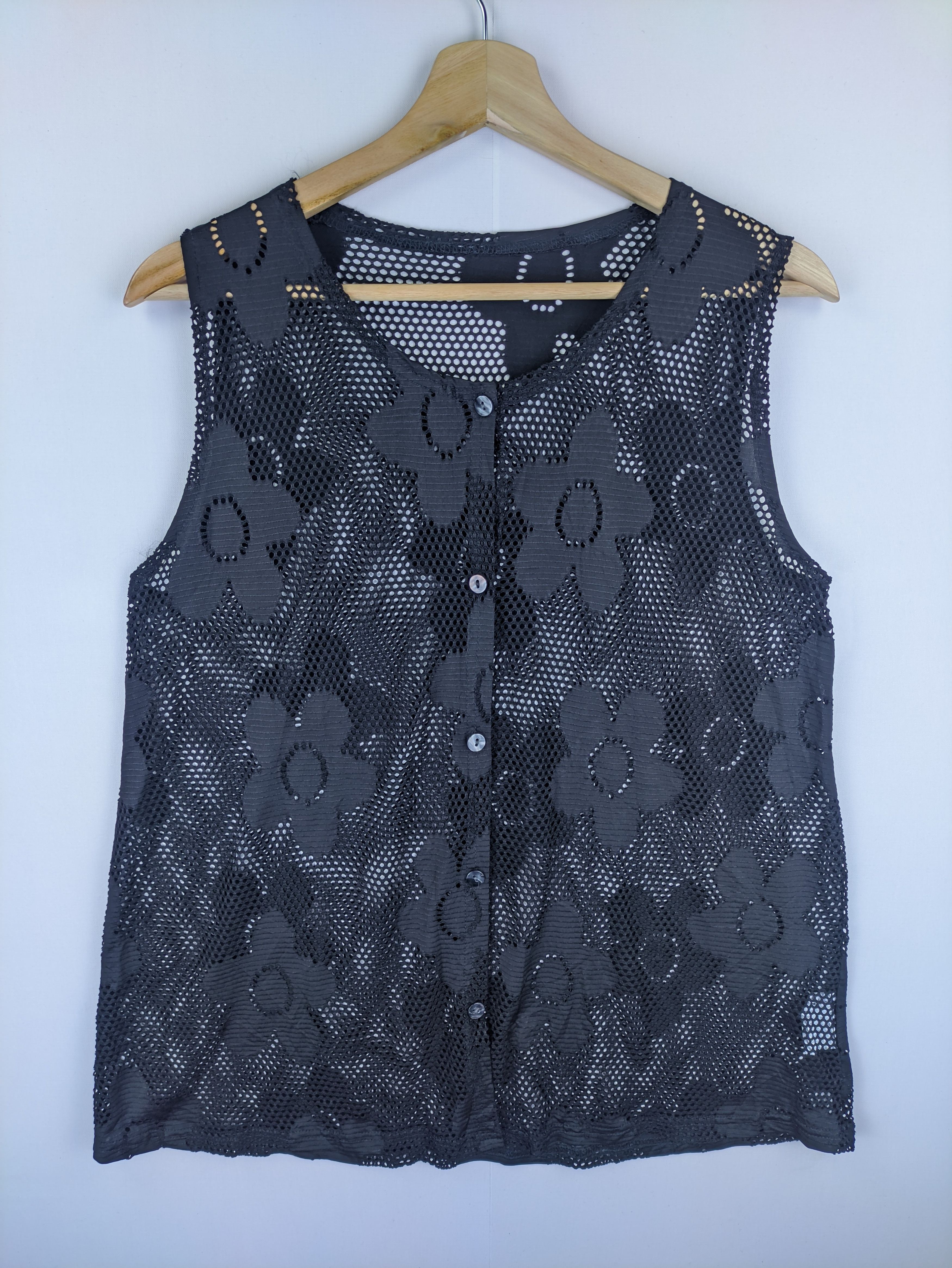 Steals🔥Lace Vest by Musee D'art Cero
