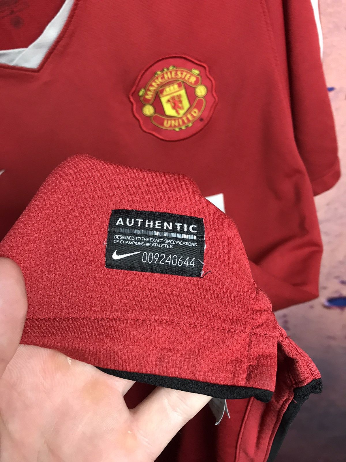 Vintage Manchester United aon soccer jersey Size US M / EU 48-50 / 2 - 5 Thumbnail