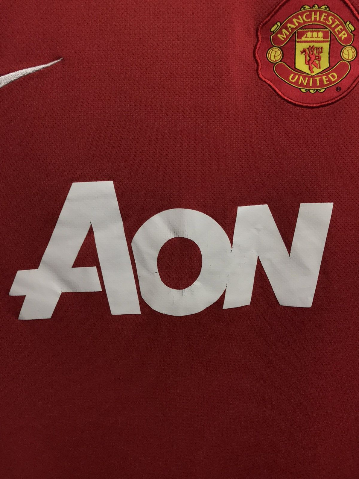 Vintage Manchester United aon soccer jersey Size US M / EU 48-50 / 2 - 3 Thumbnail