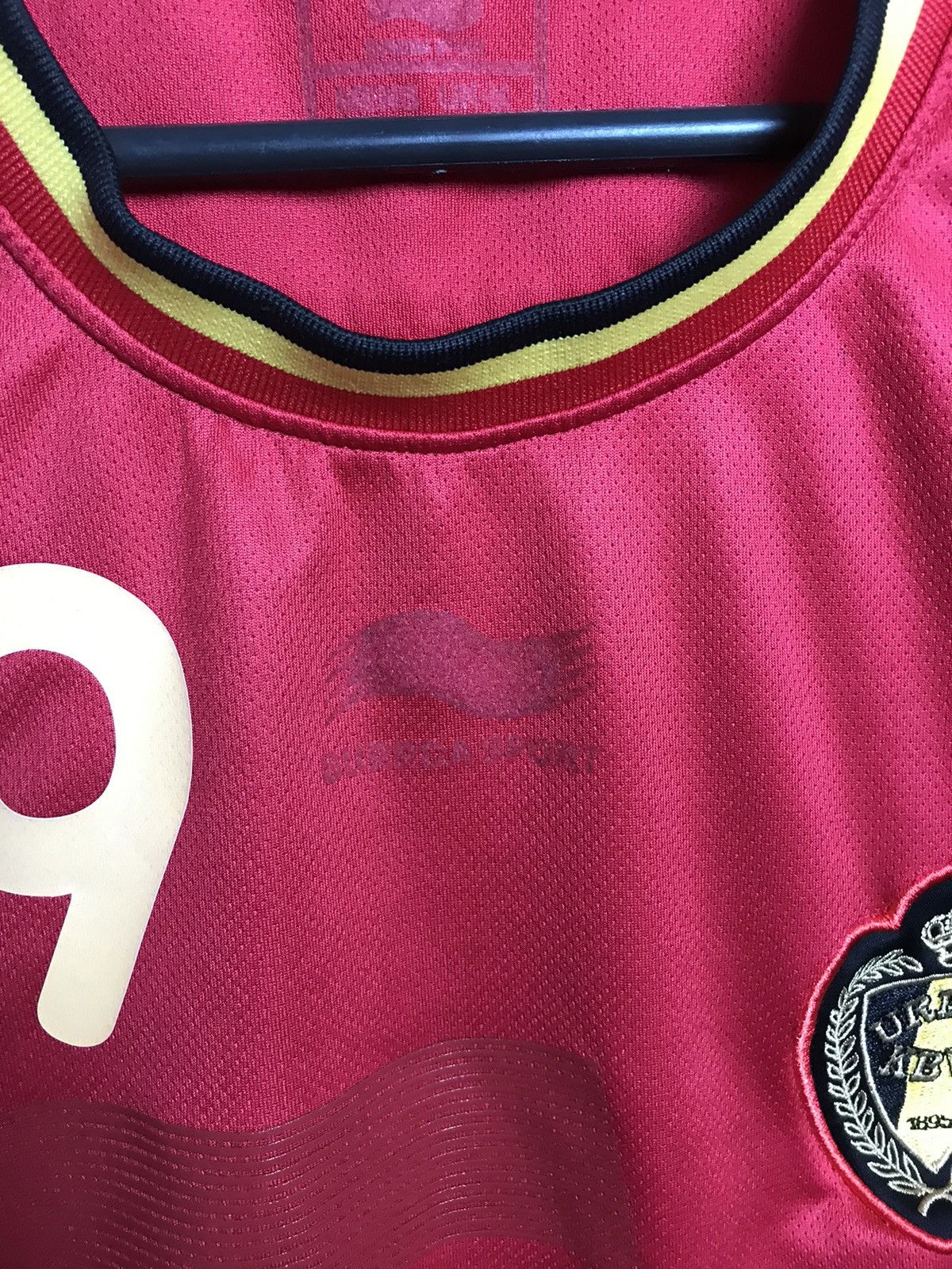 Vintage 2014/2015 Belgium Dembele Burrda home soccer jersey Size US S / EU 44-46 / 1 - 4 Thumbnail