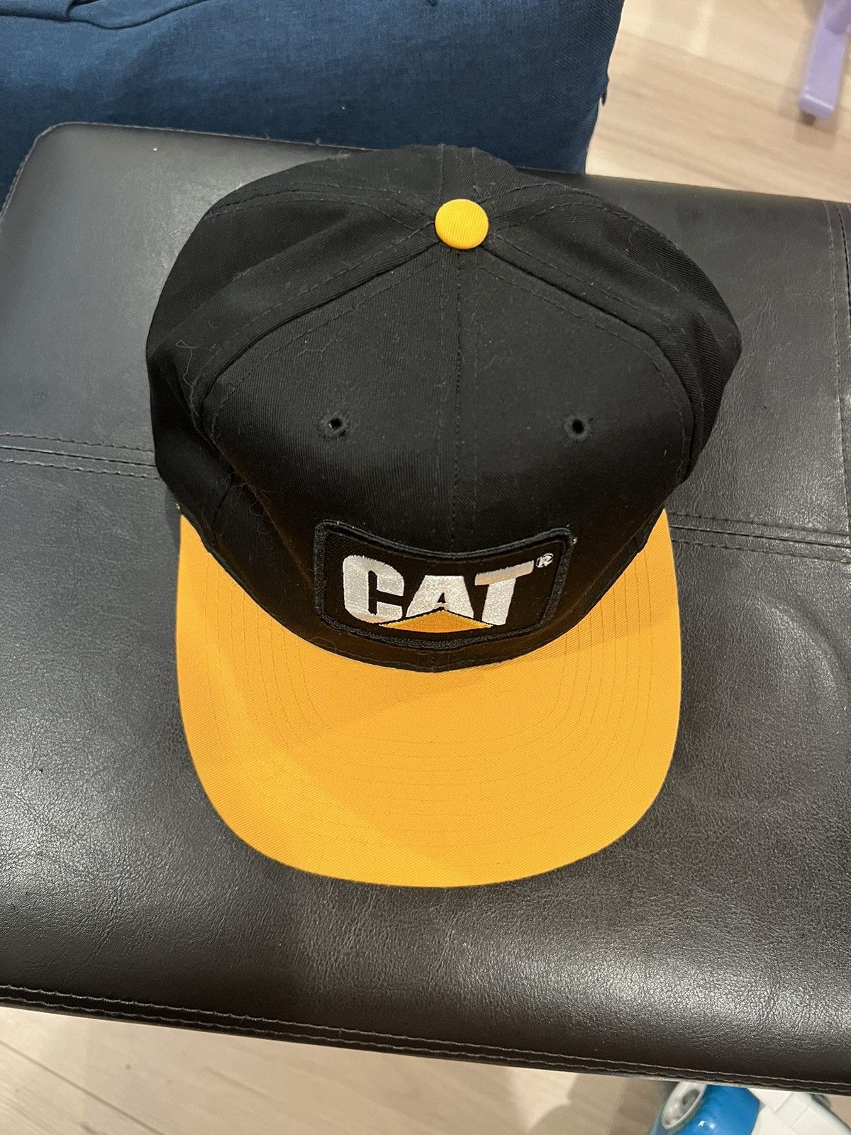Vintage Vintage CAT Caterpillar Hat Cap Black Yellow Snapback Adj Size ONE SIZE - 1 Thumbnail
