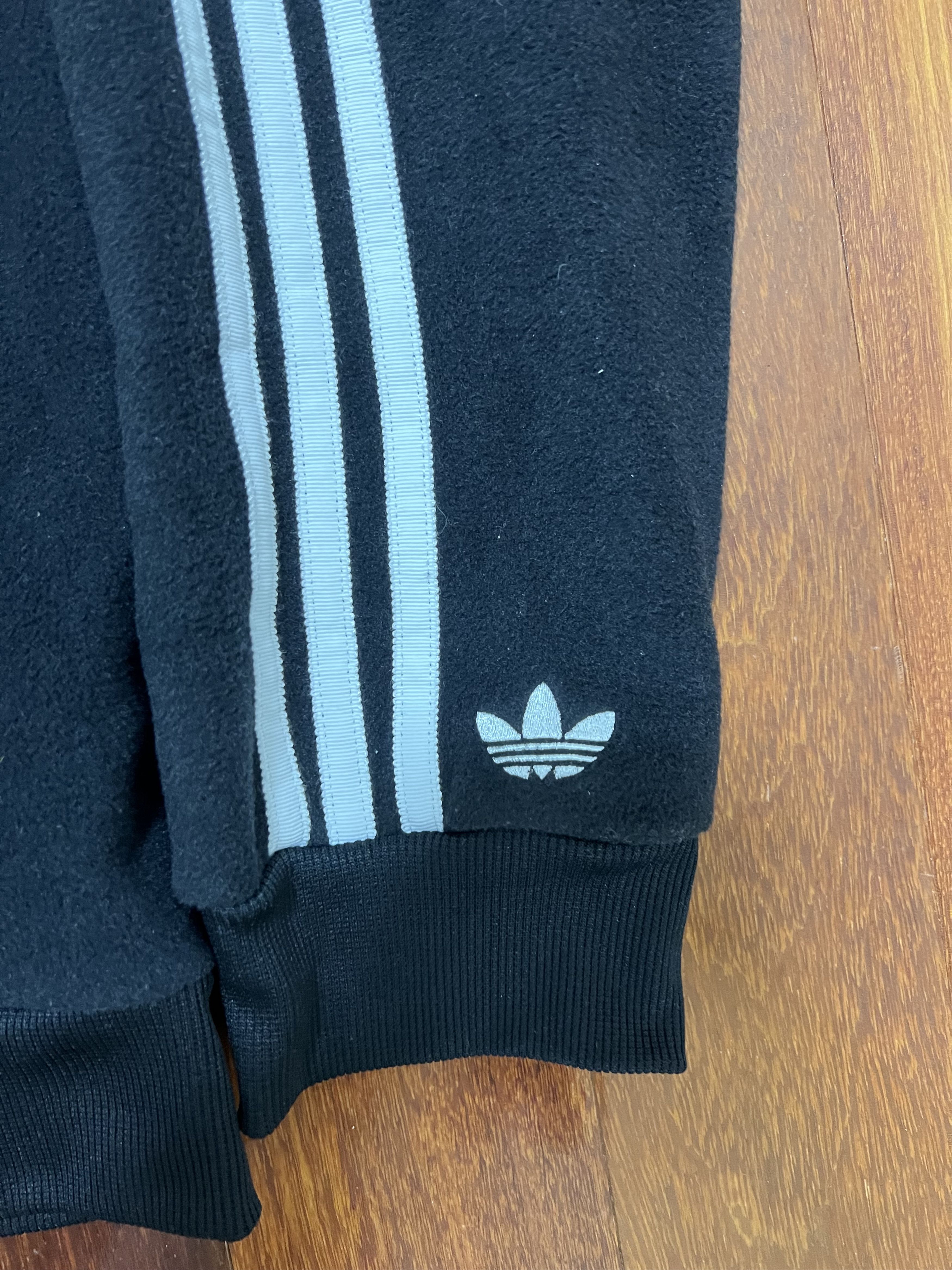 Adidas × Neighborhood 💚 FW18 Neighborhood x Adidas Tokyo Fleece Hoodie NEW Size US L / EU 52-54 / 3 - 9 Thumbnail