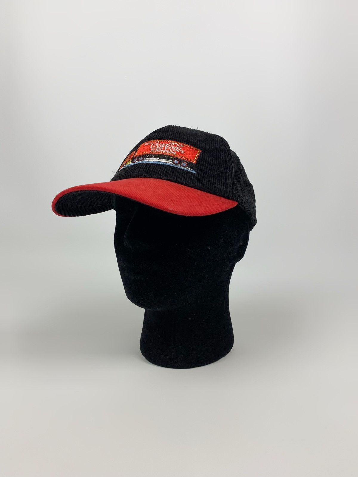 Vintage Vintage Coca Cola Corduroy Snap Back Cap Size ONE SIZE - 1 Thumbnail