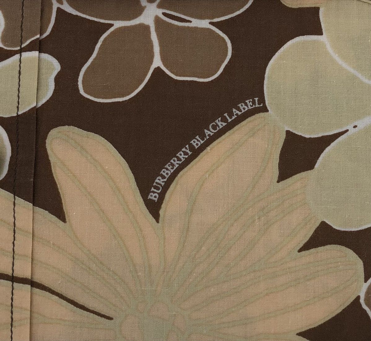 Burberry Burberry Hawaii Flora Short Sleeves Shirt Size US S / EU 44-46 / 1 - 9 Thumbnail