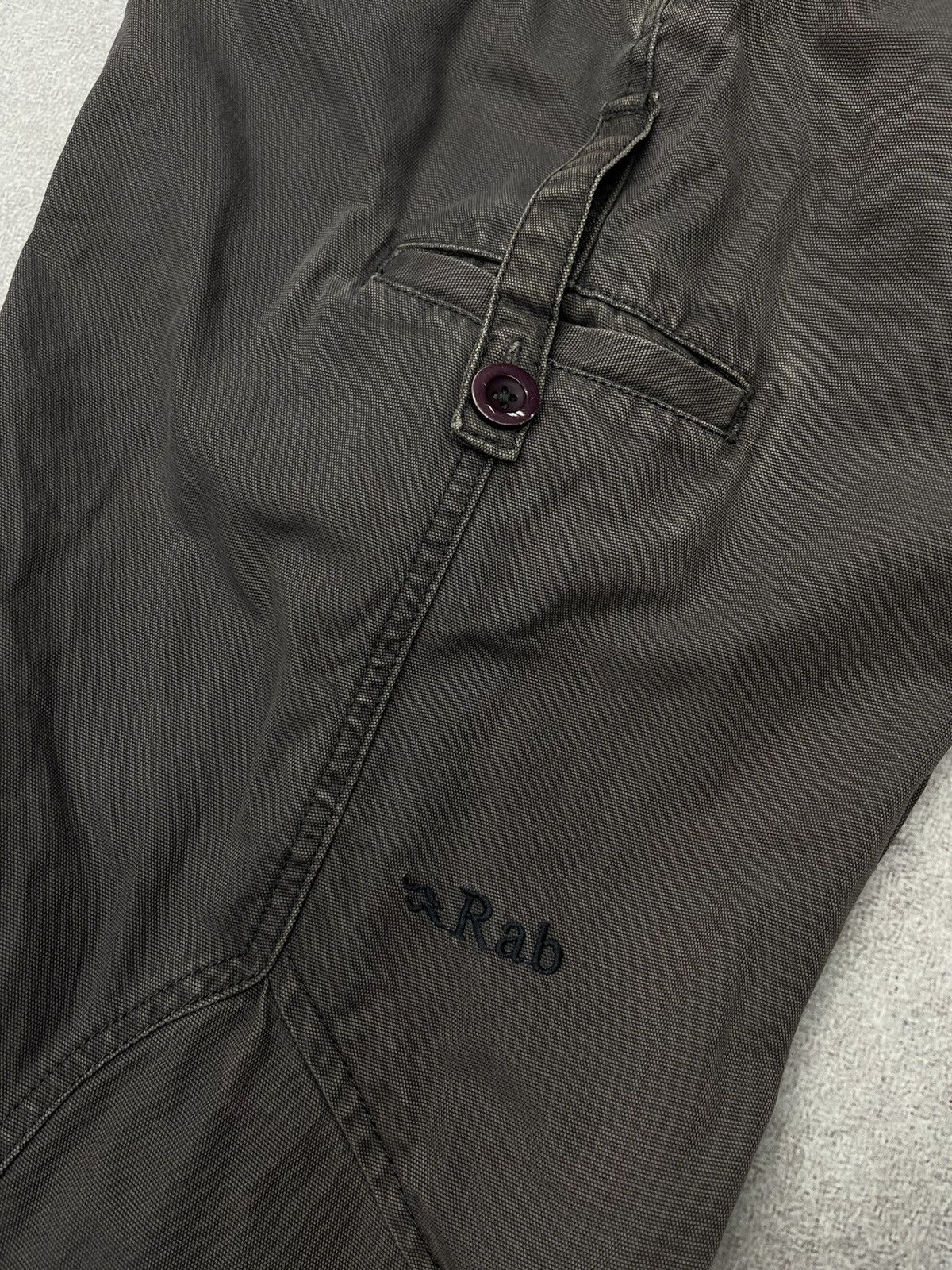 Rab Vintage Workwear Rab Boulder Pants Distressed Workpants Size US 34 / EU 50 - 9 Thumbnail