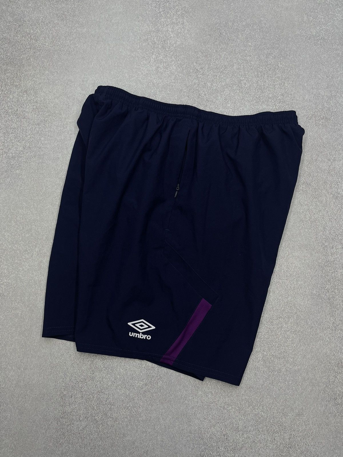 Umbro Vintage Umbro West Ham United London Shorts Jersey Y2K Size US 34 / EU 50 - 3 Thumbnail