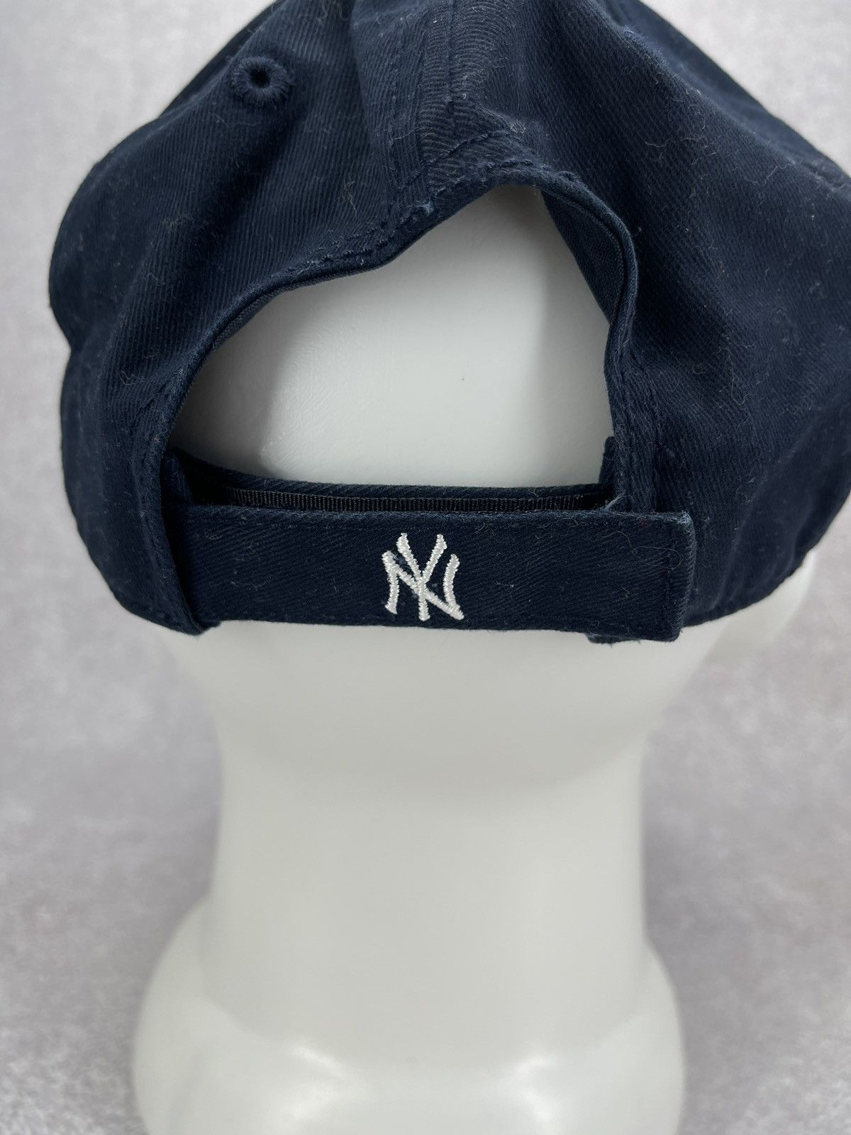 New York Yankees Vintage New York Yankees Cap Hat Y2K Size ONE SIZE - 7 Thumbnail