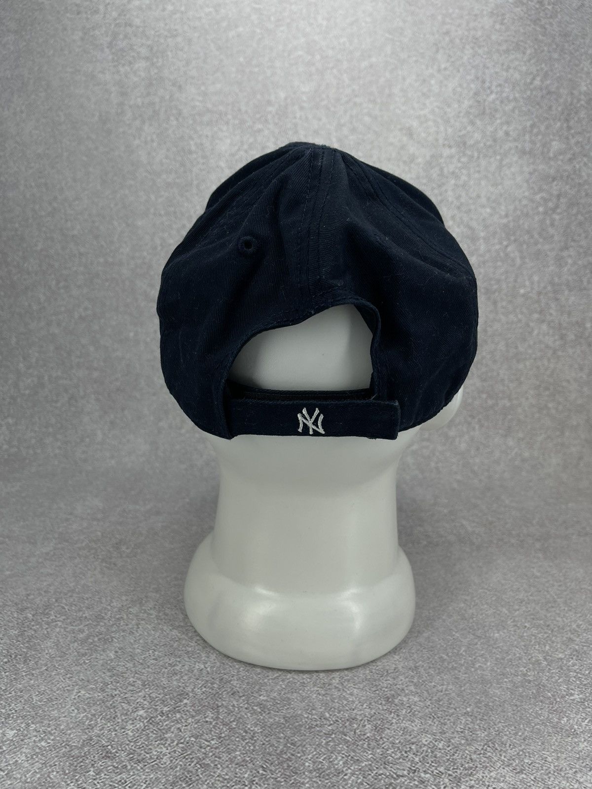 New York Yankees Vintage New York Yankees Cap Hat Y2K Size ONE SIZE - 6 Thumbnail