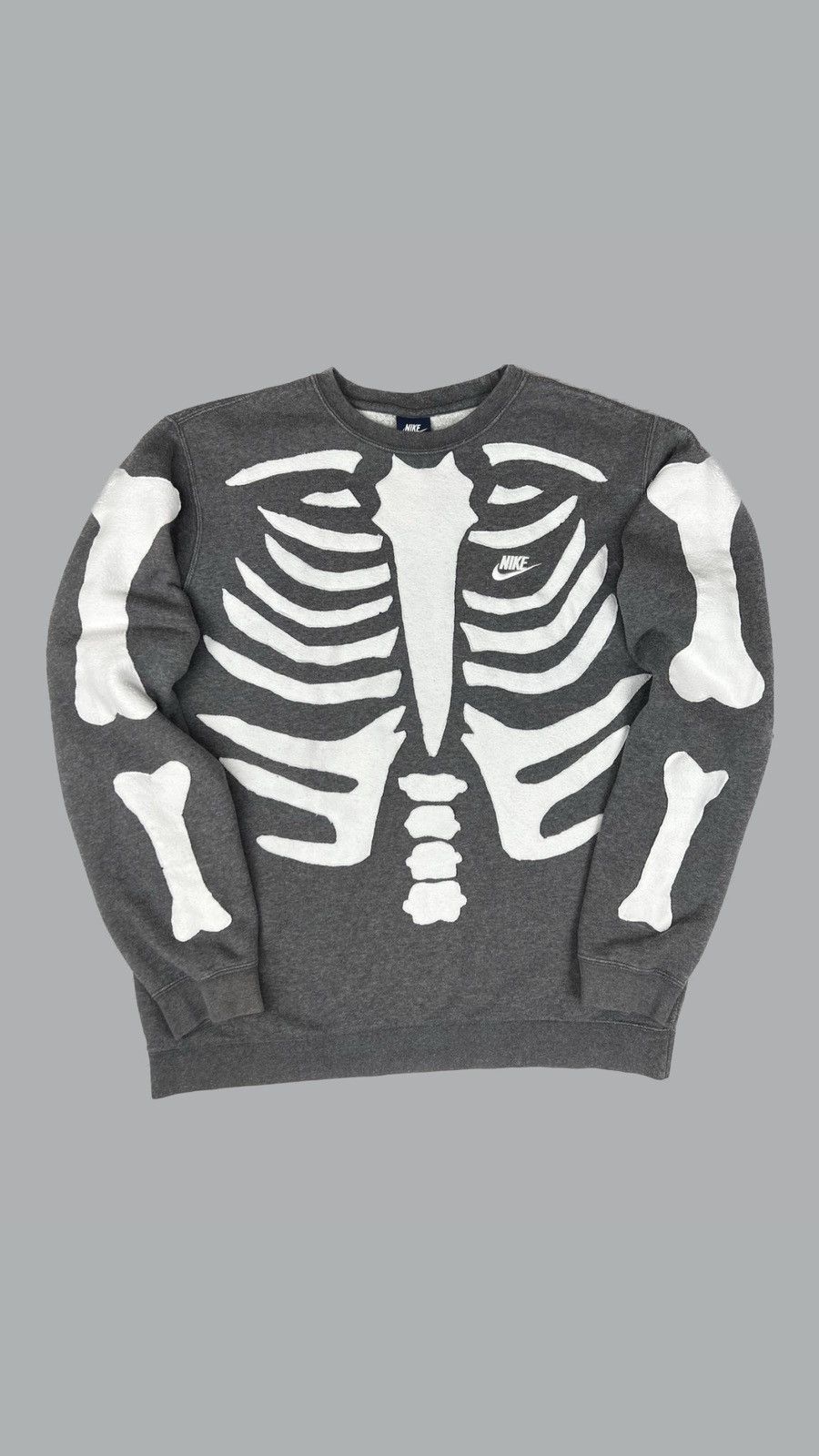 Nike × Vintage Free shipping• nike skeleton skull ☠️ custom rare sweatshirt Size US L / EU 52-54 / 3 - 2 Thumbnail