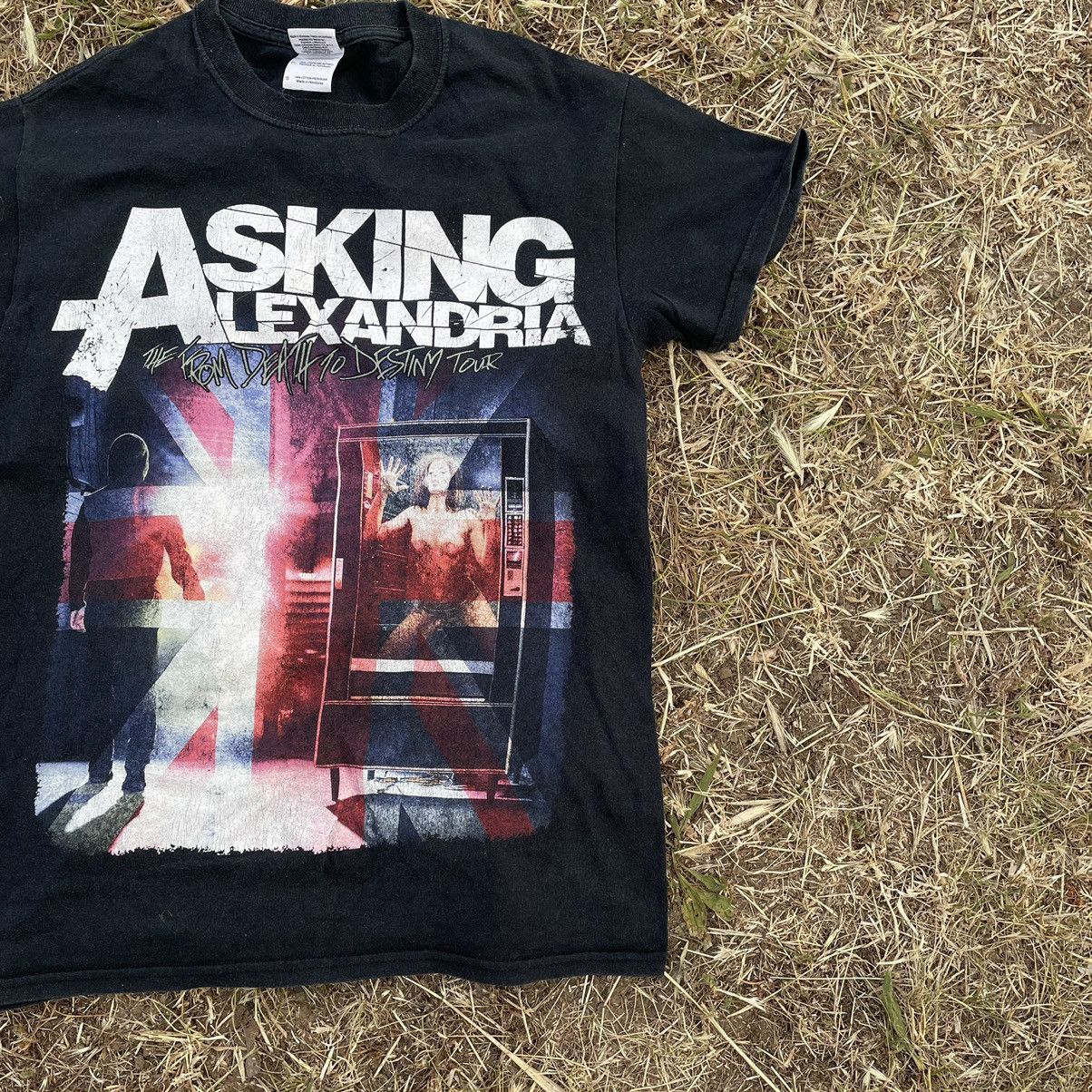 Vintage Vintage Y2K Asking Alexandria Graphic Tee Band Grunge Boxy S Size US S / EU 44-46 / 1 - 2 Thumbnail