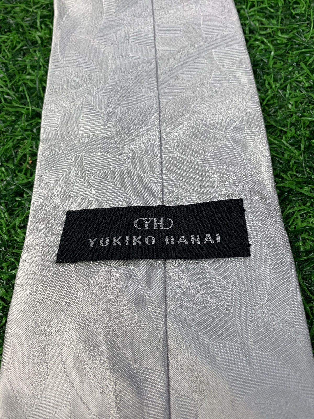 Japanese Brand Yukiko Hanai YH Tie Floral Design Size ONE SIZE - 3 Thumbnail