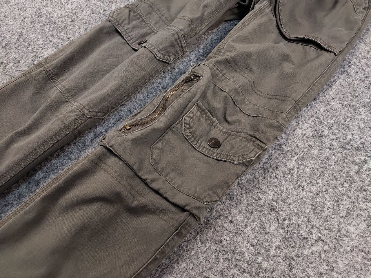 Japanese Brand Vintage 90's Cargo Pants Travis Scott Japan Zip Pocket Size US 34 / EU 50 - 6 Thumbnail