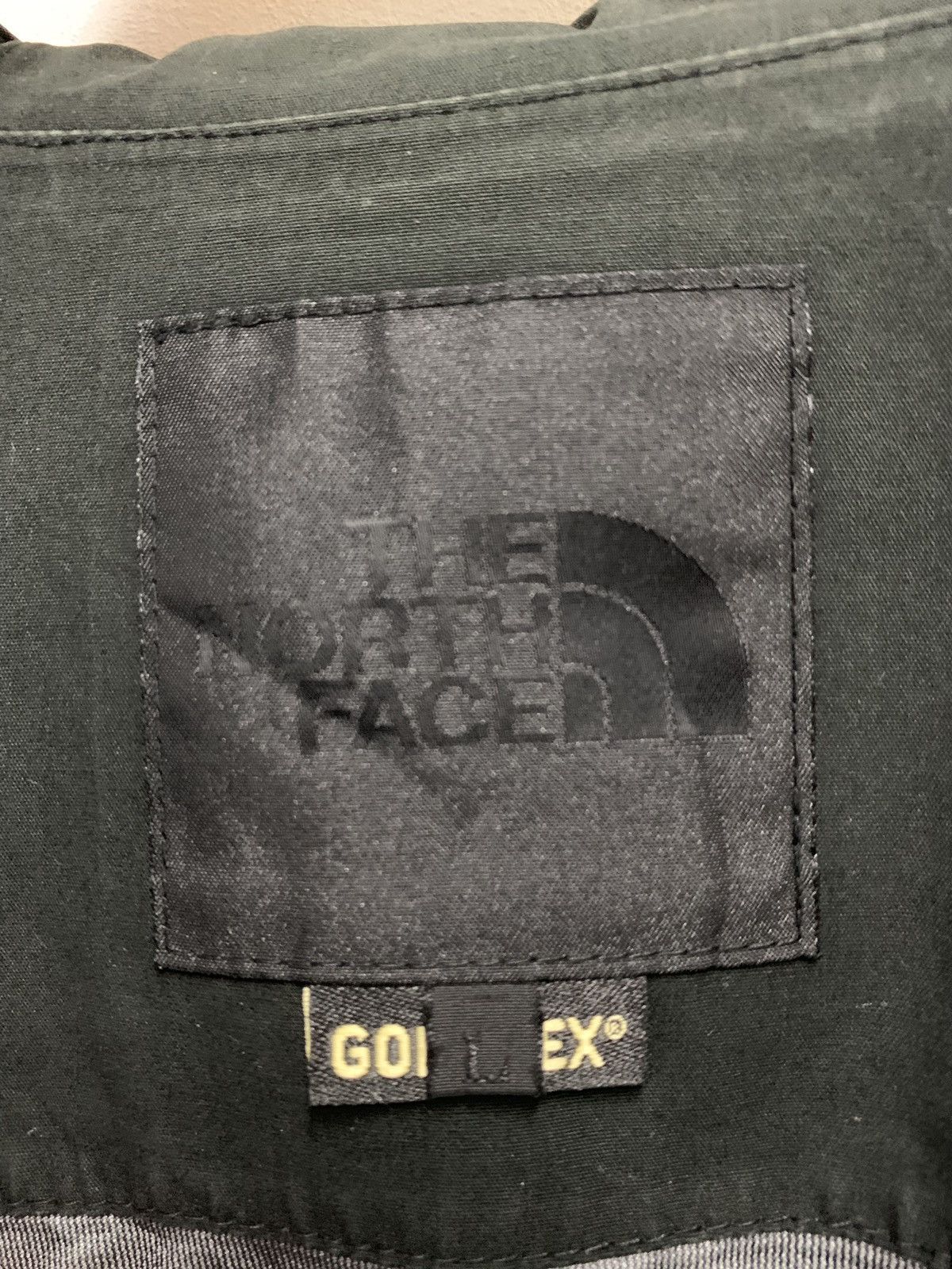 The North Face Vintage The North Face Waterproof Tactical Pockets Jacket Size US M / EU 48-50 / 2 - 12 Thumbnail