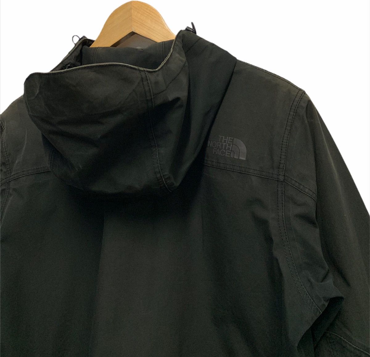 The North Face Vintage The North Face Waterproof Tactical Pockets Jacket Size US M / EU 48-50 / 2 - 4 Thumbnail