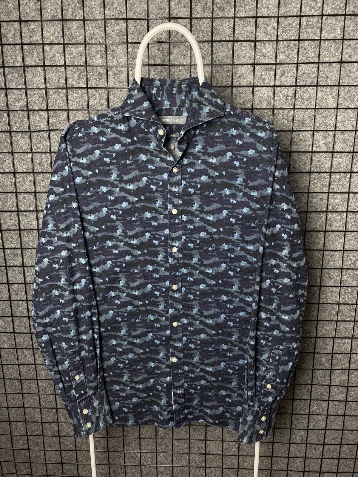 Vintage Michael Bastian Camo Print Button Up Long Sleeve Shirt SizeM Size US M / EU 48-50 / 2 - 1 Thumbnail
