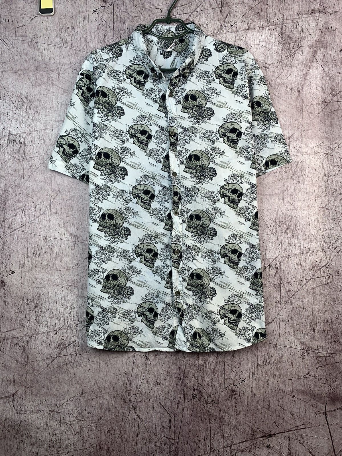 Other Vintage Crazy Skull Mens Shirt Size US XL / EU 56 / 4 - 1 Thumbnail