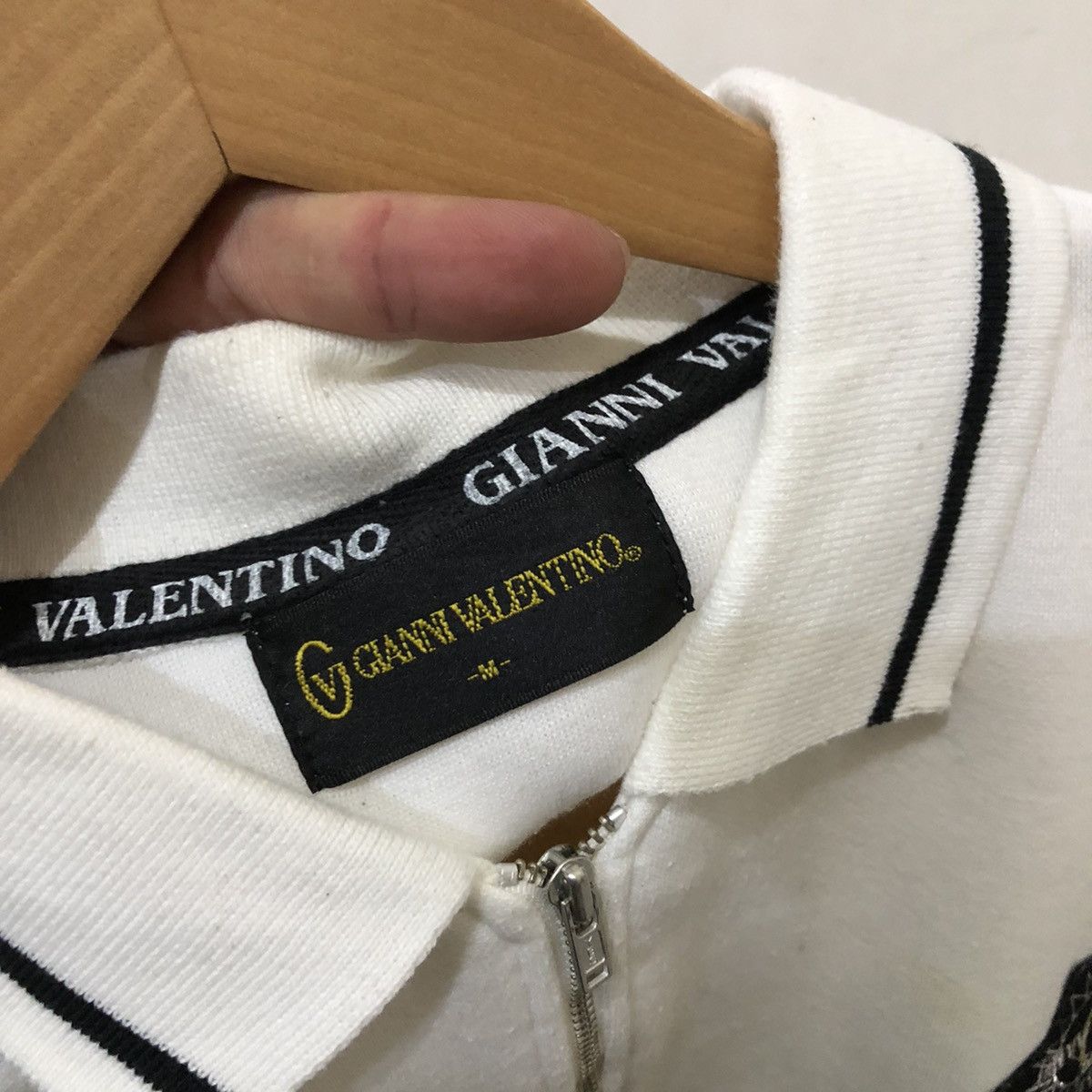 Japanese Brand Vintage Gianni Valentino Stripe Size US M / EU 48-50 / 2 - 11 Thumbnail