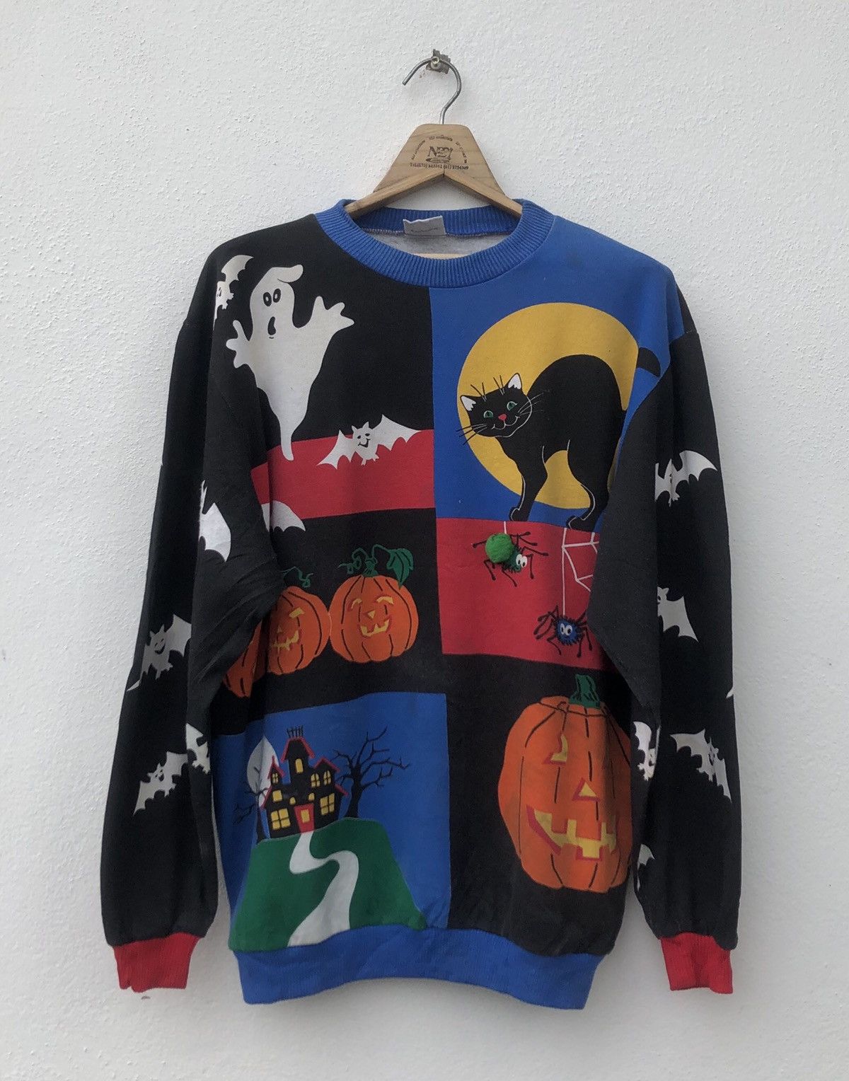 Vintage Fullprint Overprint Sweatshirt Inspired by Batman Theme Size US M / EU 48-50 / 2 - 1 Thumbnail